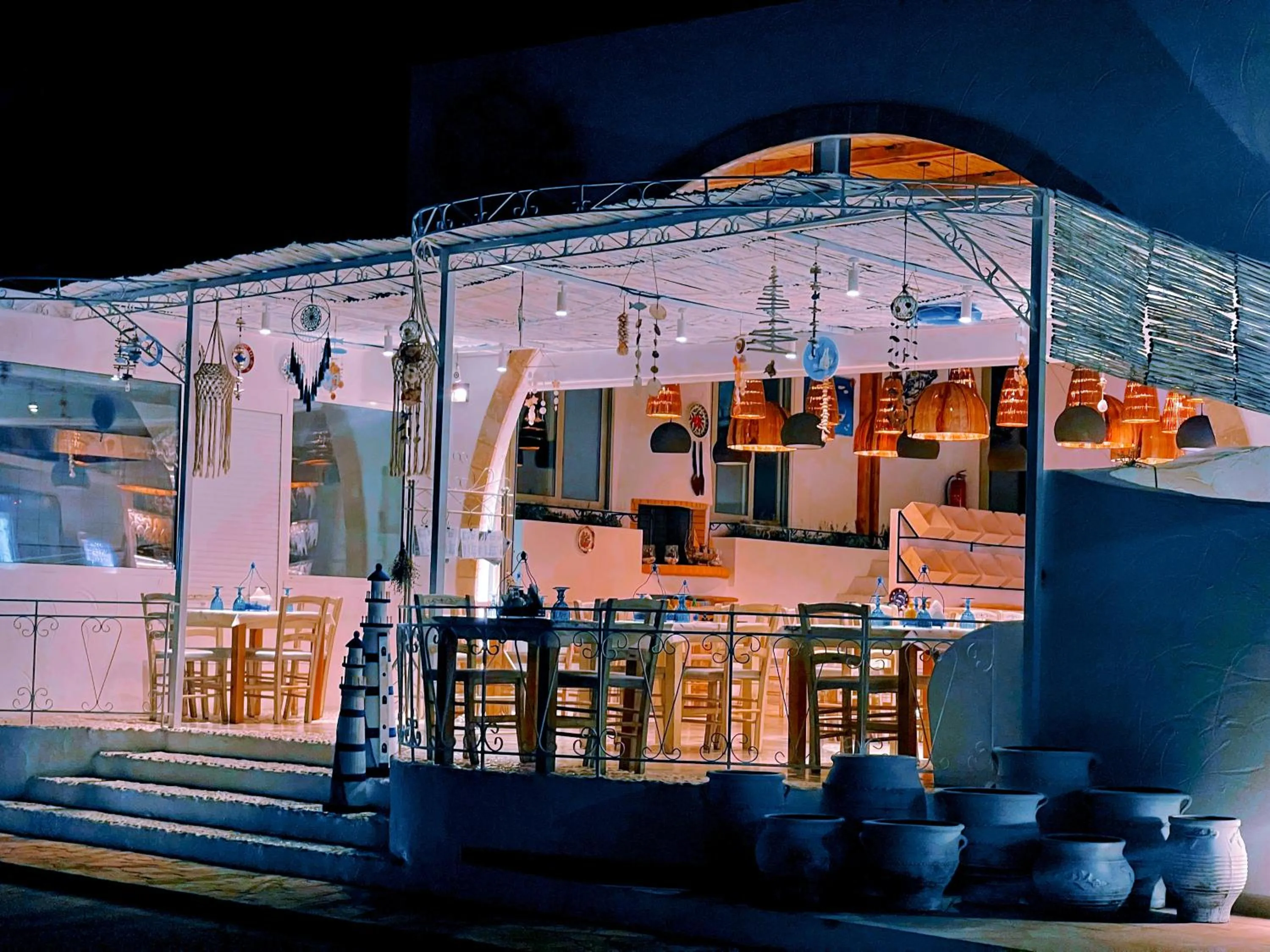 Delfini Beach Hotel & Suites