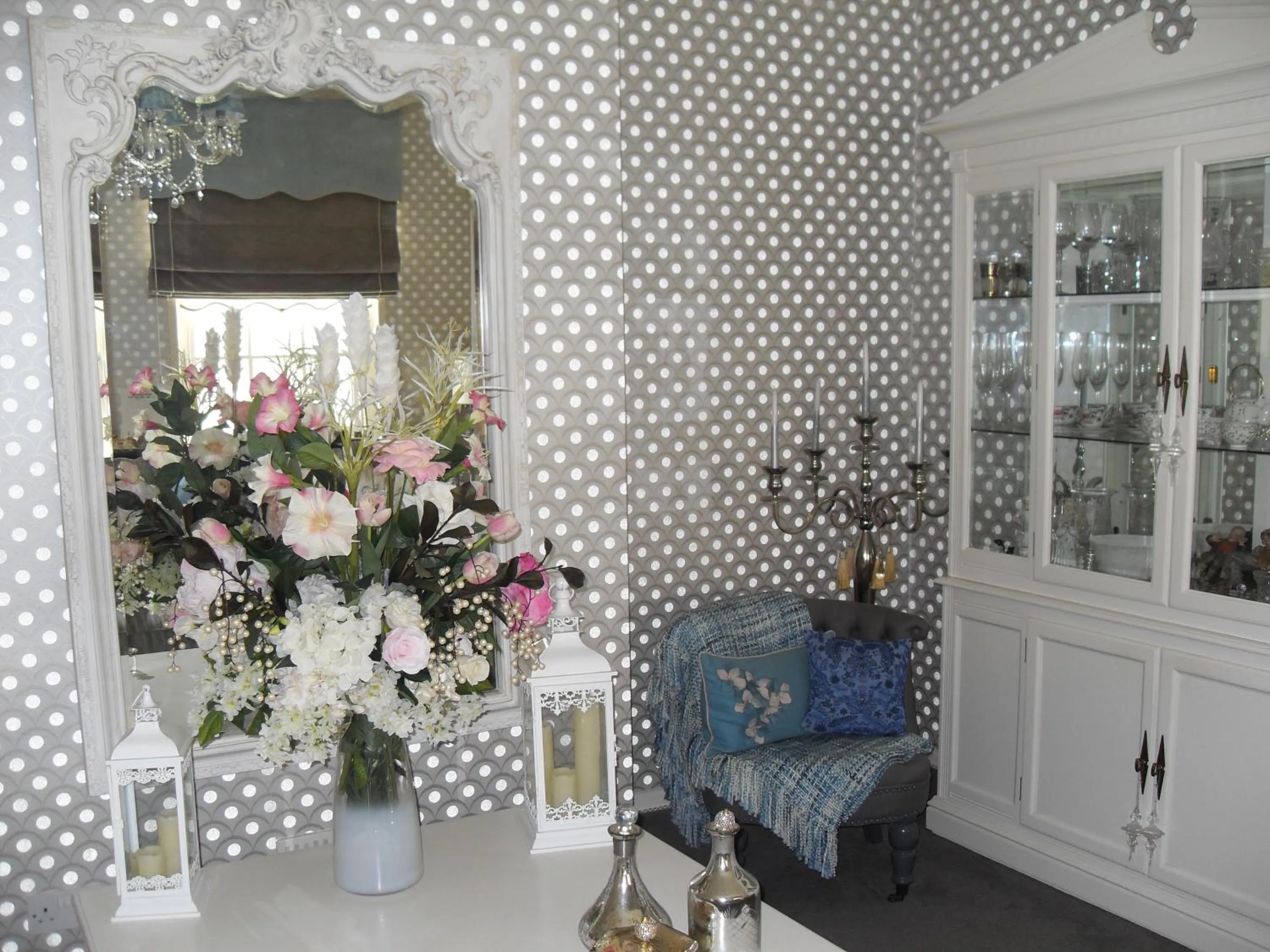 Living room in Jessop House