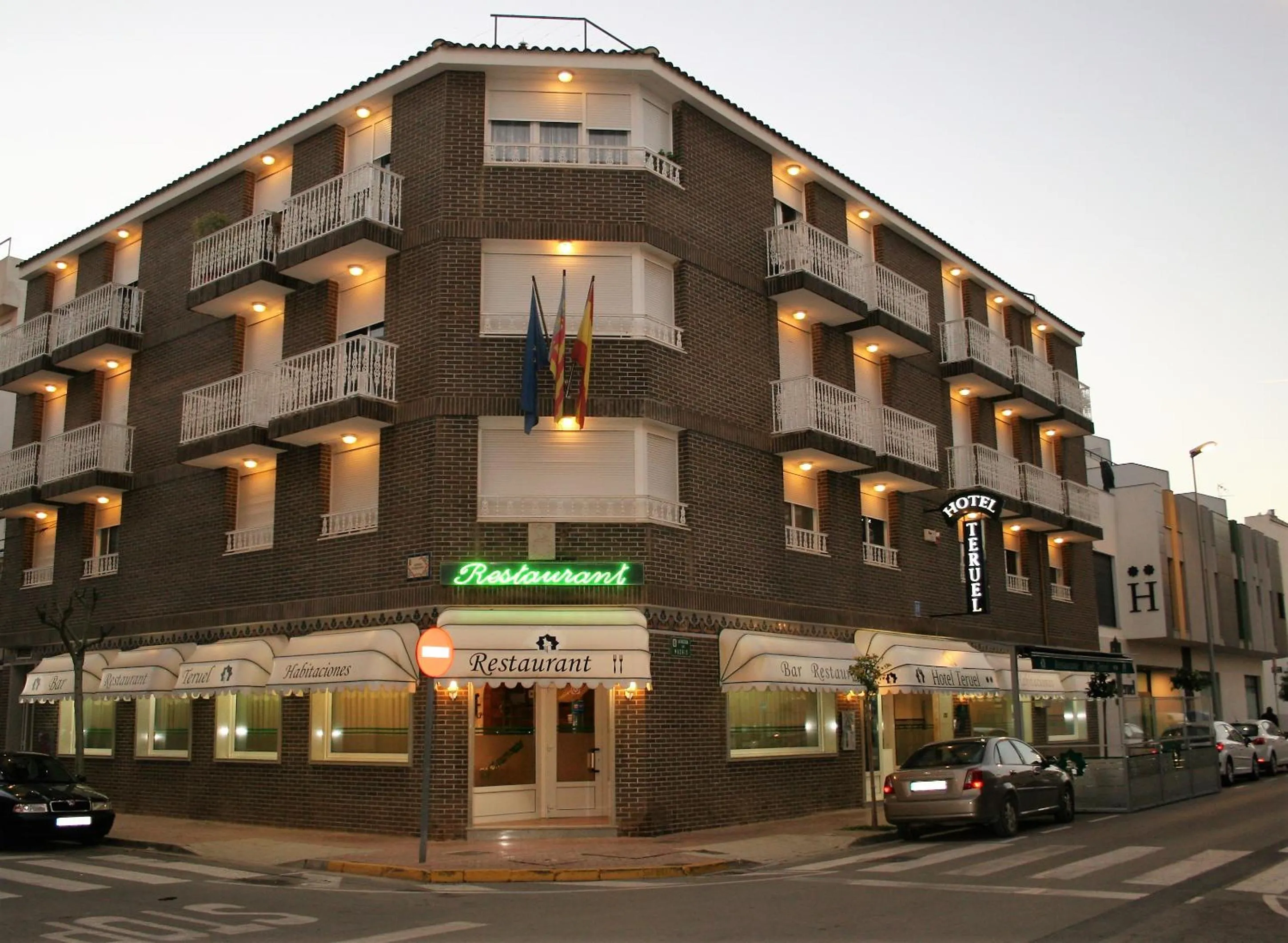 Property building in Hotel Teruel