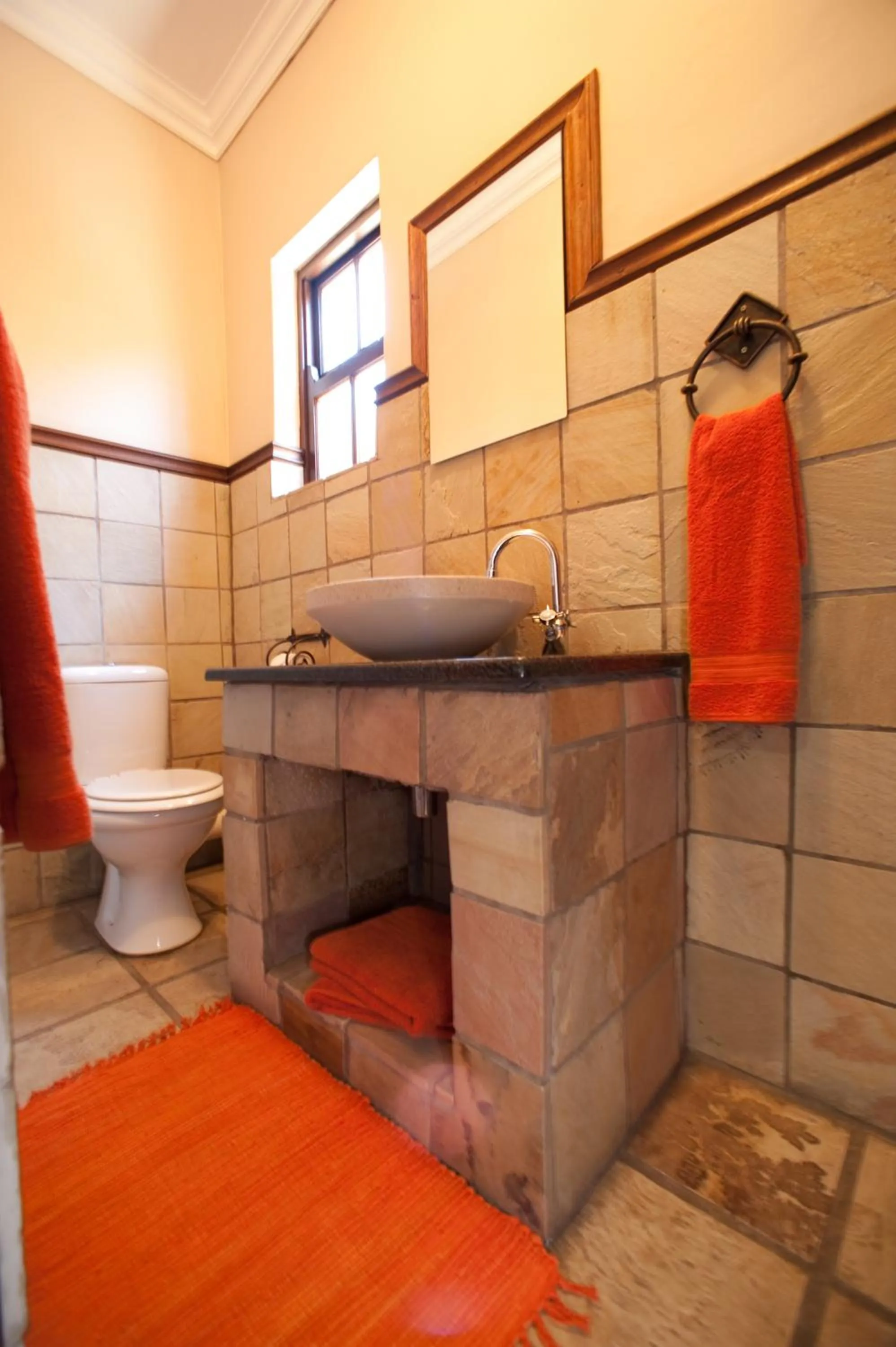 Bathroom in Rise and Shine Lodge