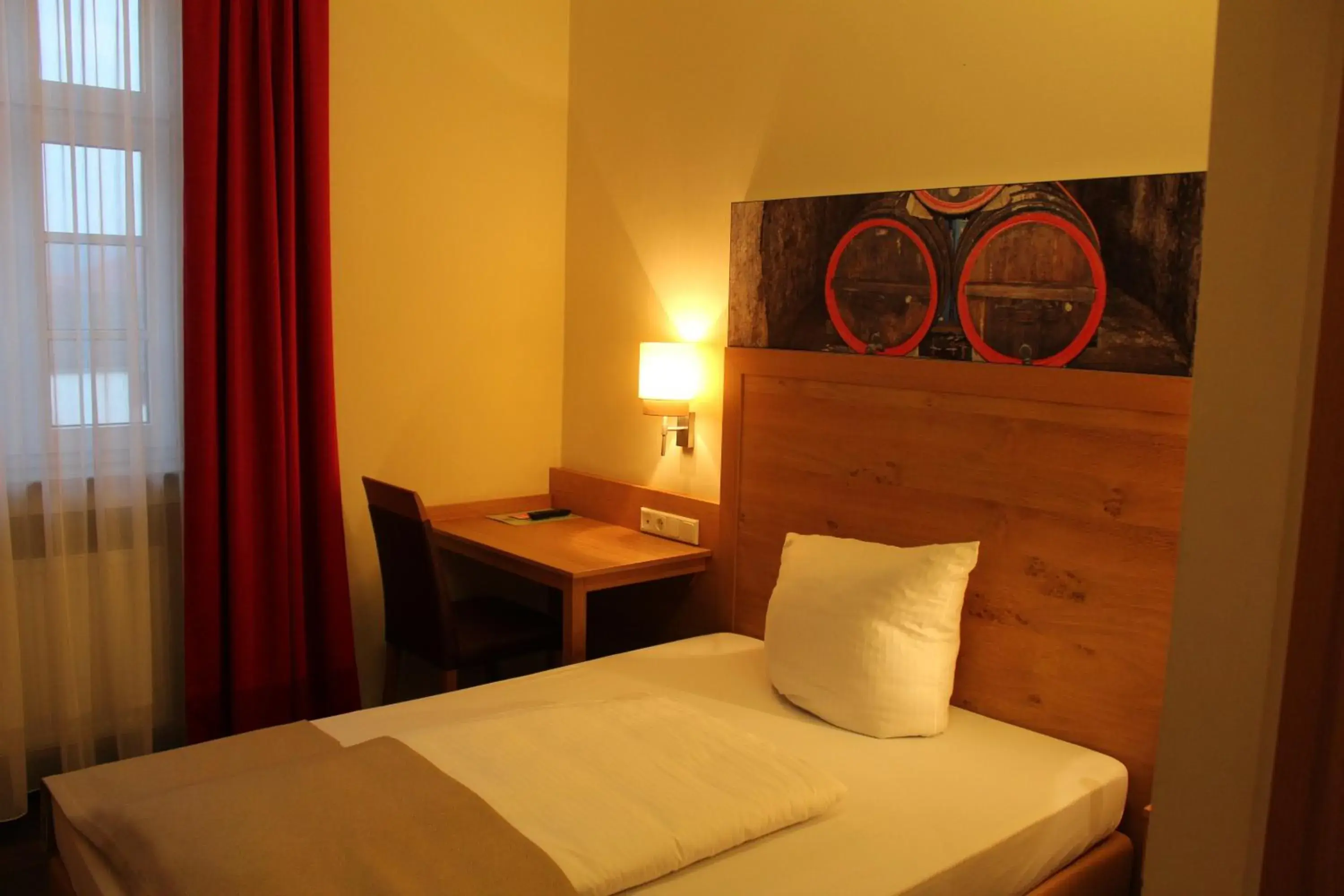 Deluxe Single Room in Hotel Brauereigasthof Amberger Deluxe Single Room in Hotel Brauereigasthof Amberger