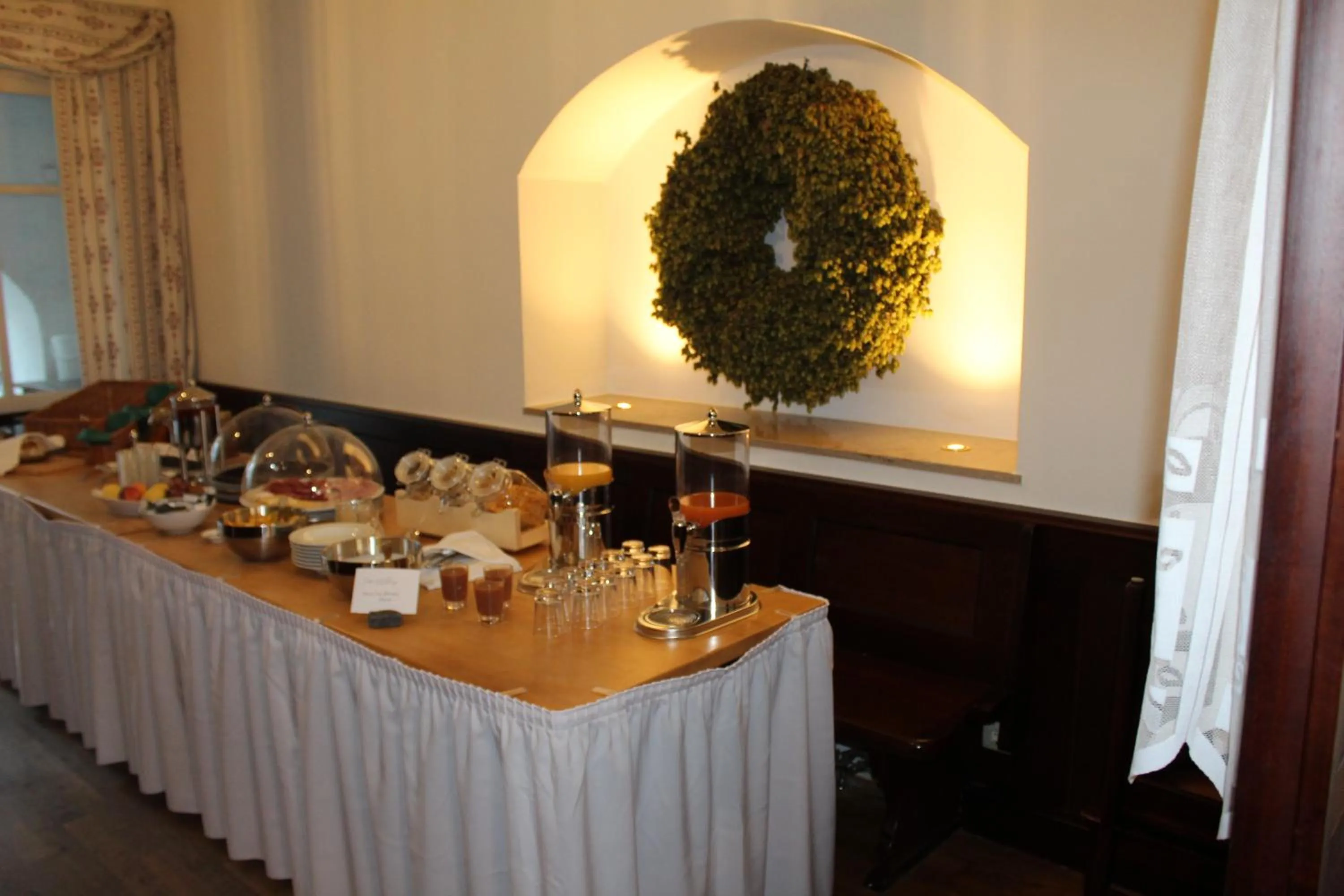 Food and drinks in Hotel Brauereigasthof Amberger