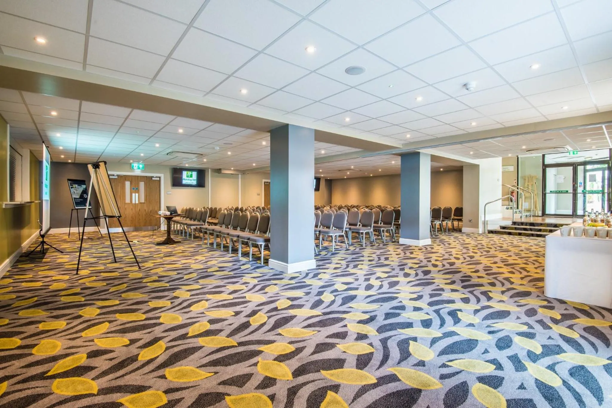 Meeting/conference room in Holiday Inn Lancaster by IHG