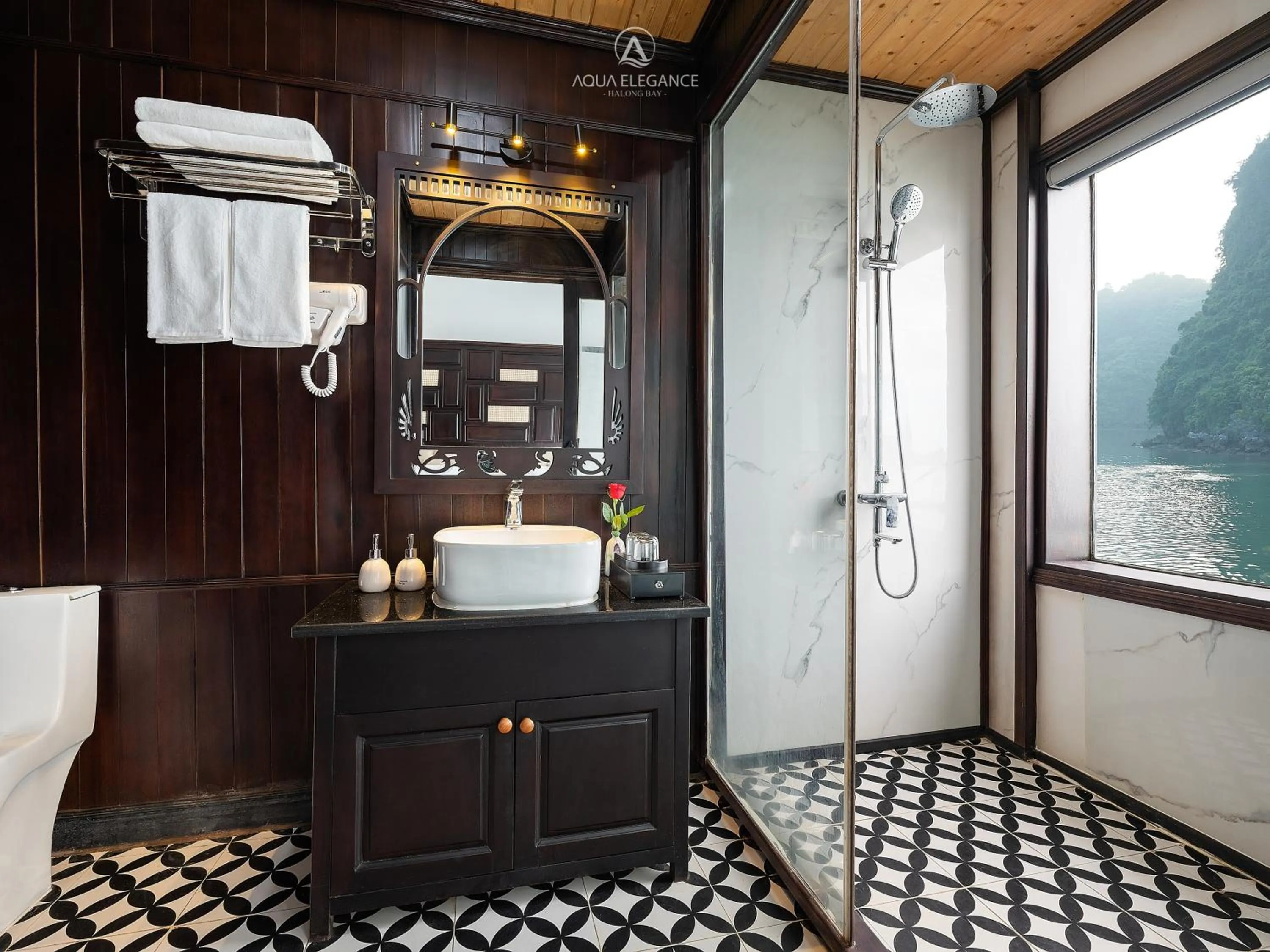 Activities in Hanoi Discovery Old Quarter Hotel