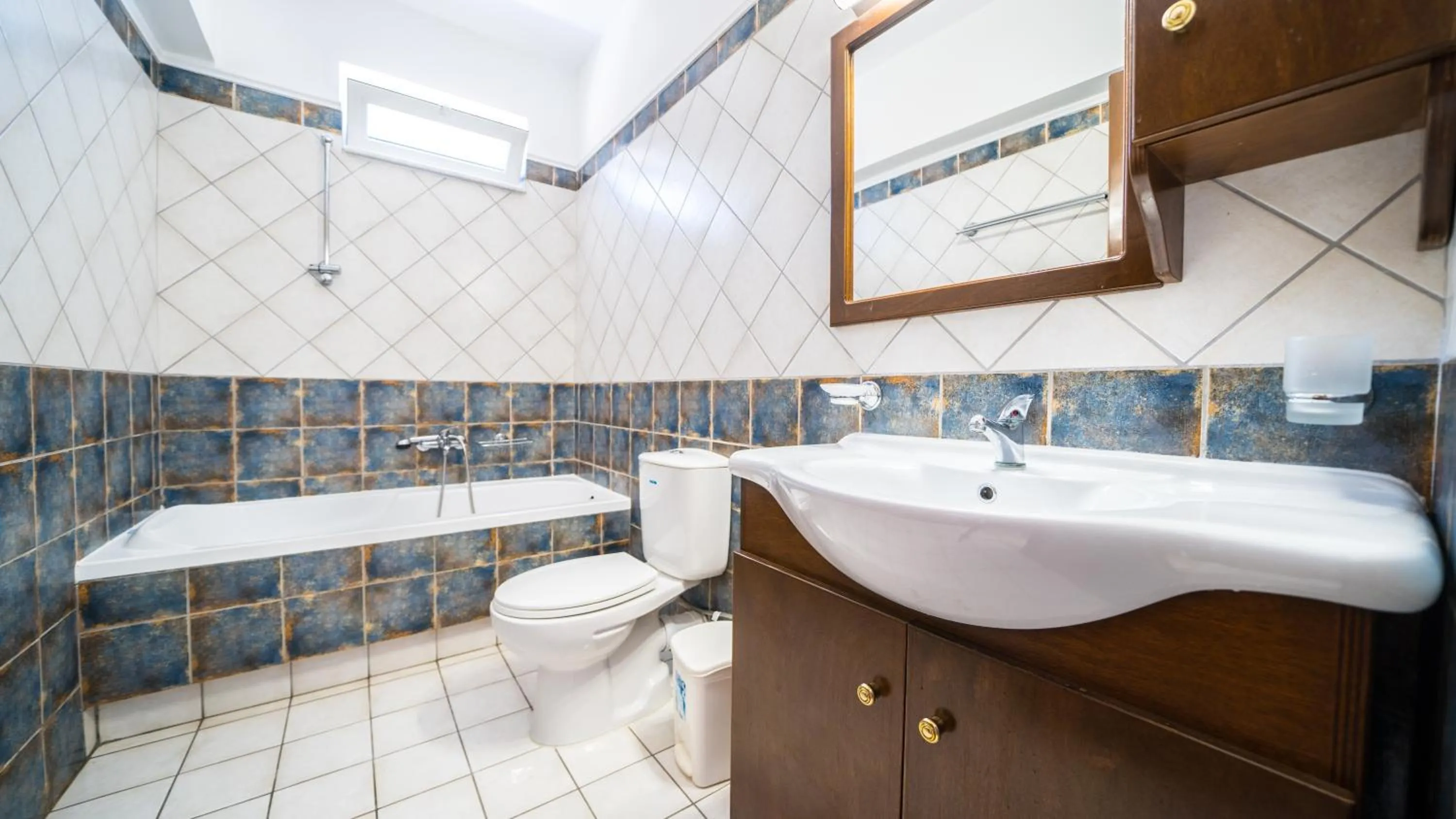Bathroom in Ilios Village