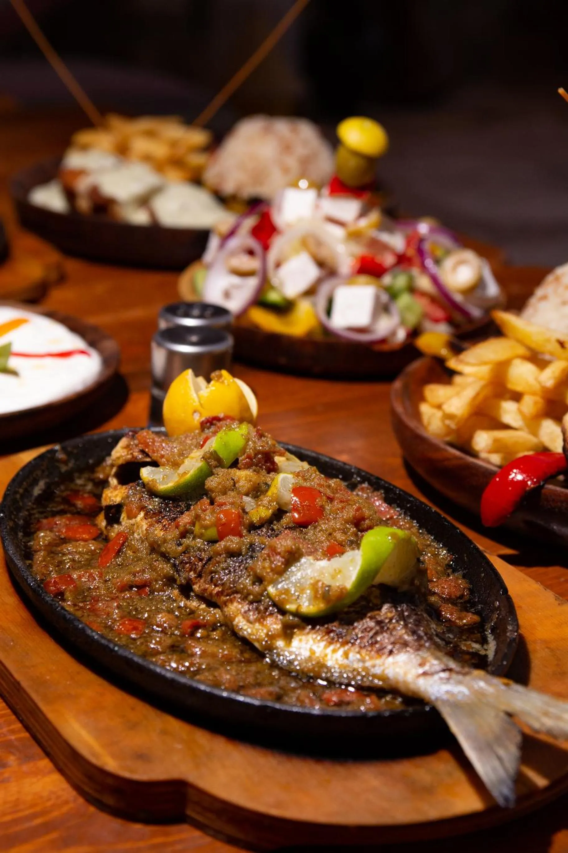 Restaurant/places to eat in Paradise Sweir