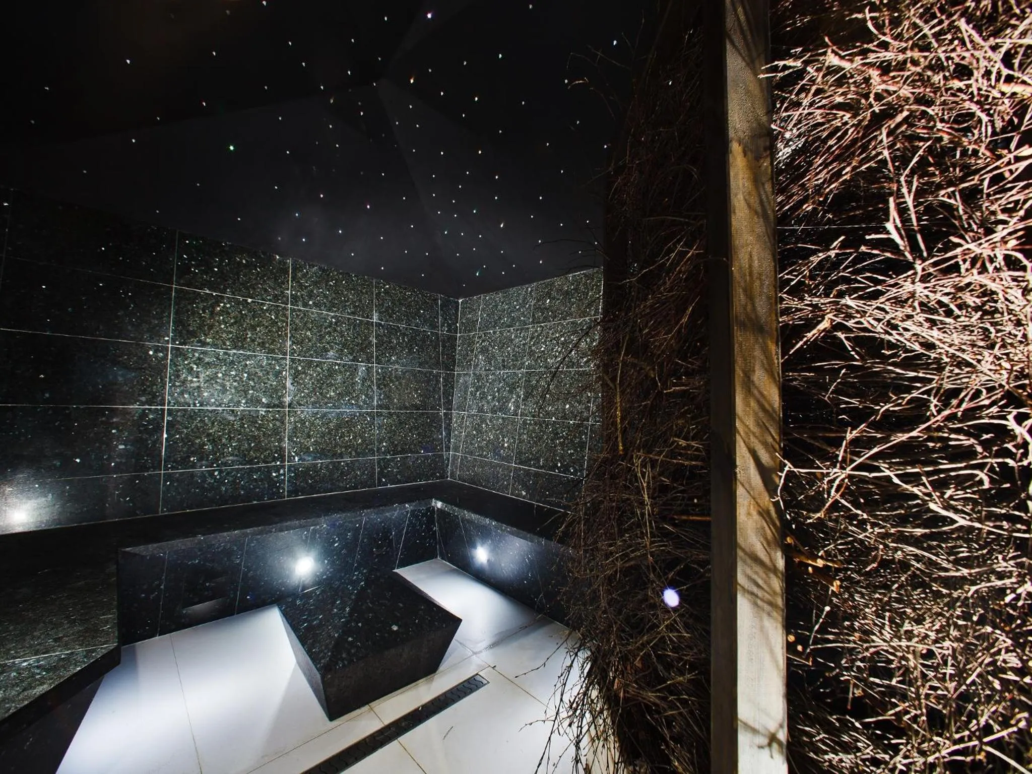 Spa and wellness centre/facilities in Blue Diamond Hotel Active SPA