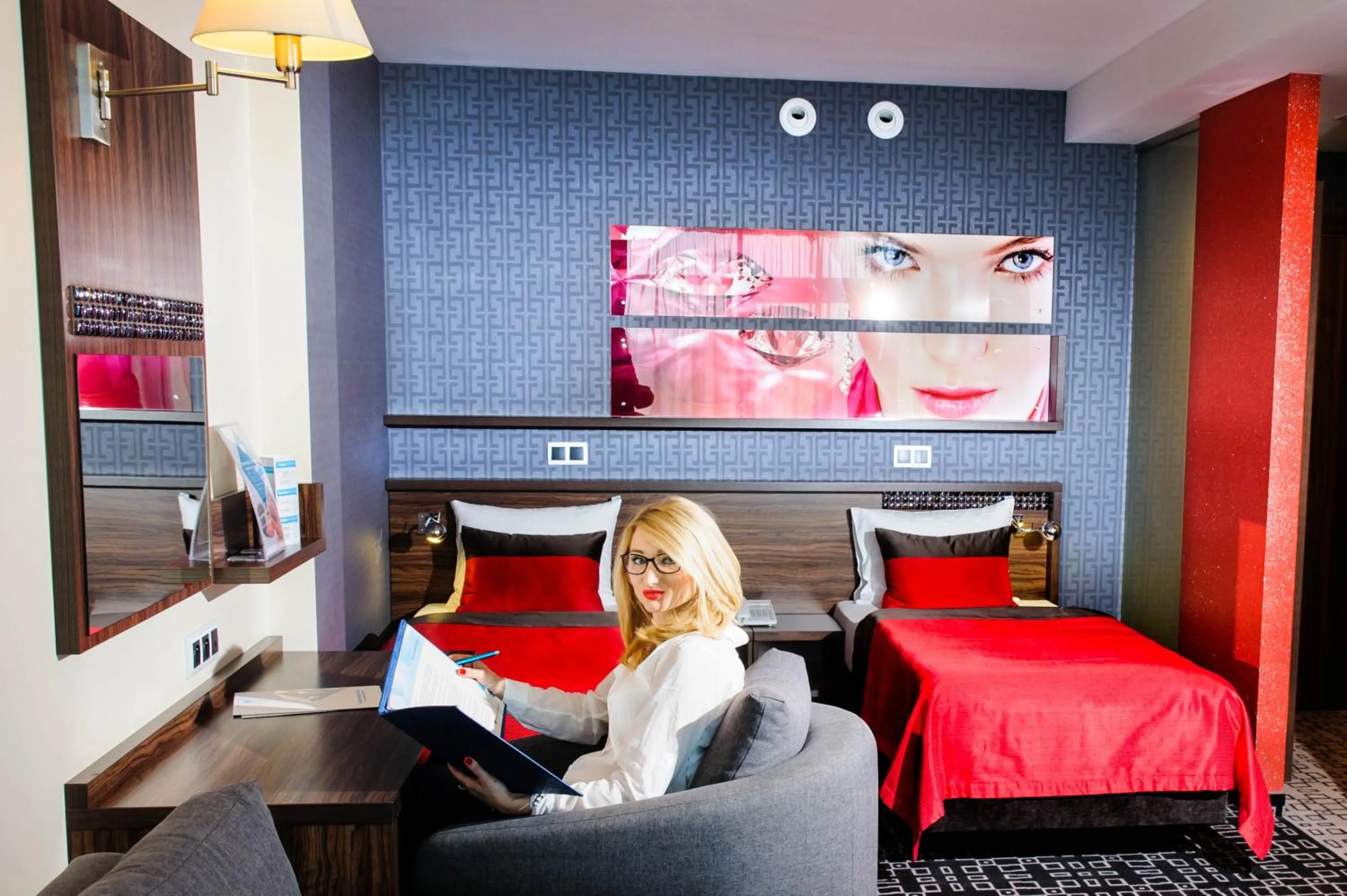 Photo of the whole room, Bed in Blue Diamond Hotel Active SPA