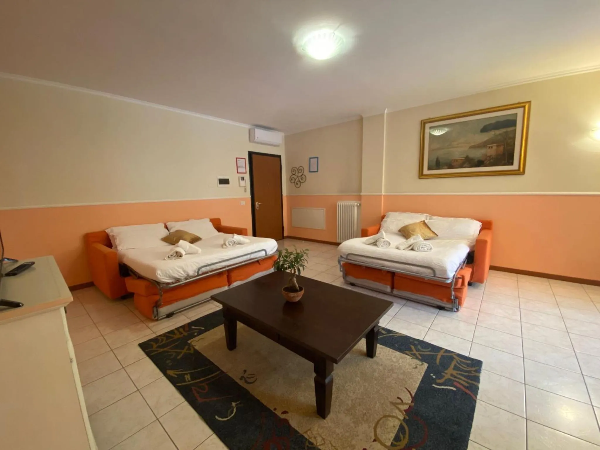 Bed in Ferretti Residence Garda Palace