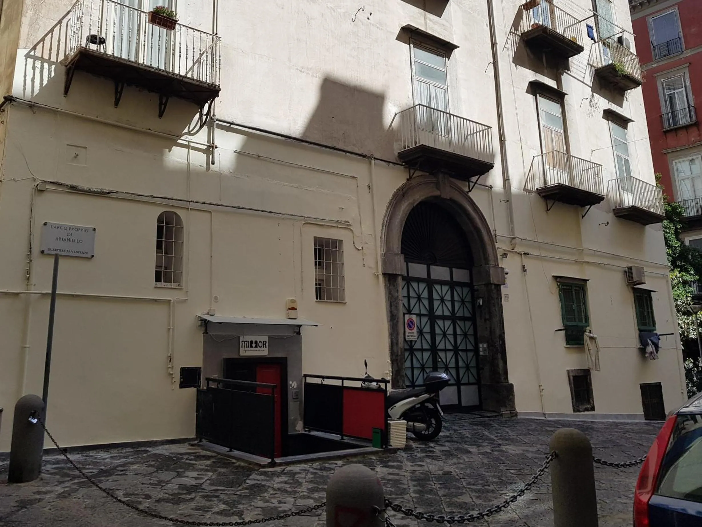 Property building in Arianiello Suite a due passi dal Cristo Velato