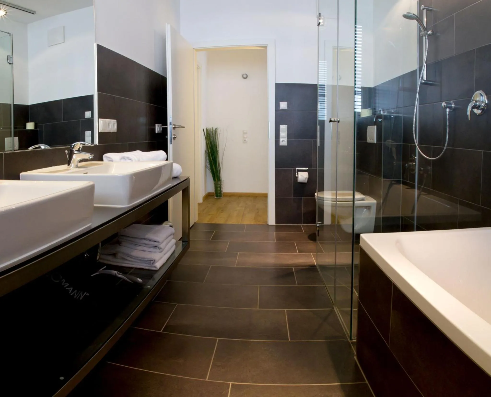 Photo of the whole room in Arnsteiner Apartments
