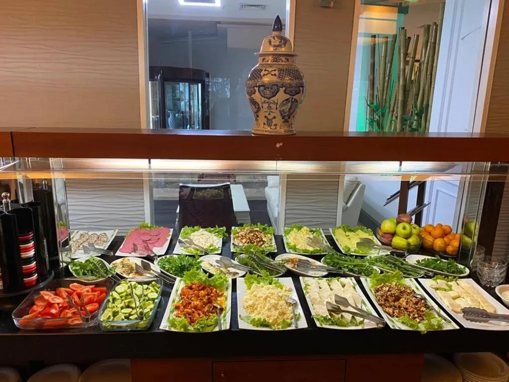 Paradise Island Hotel