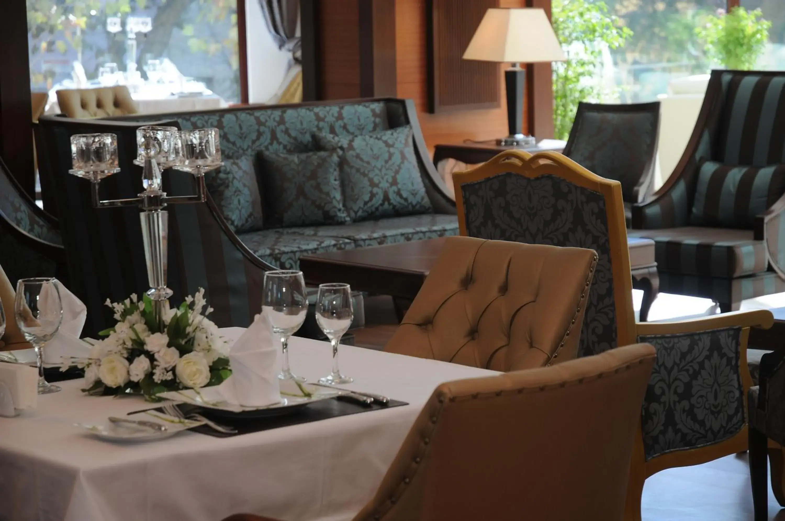 Restaurant/places to eat in Paradise Island Hotel Restaurant/places to eat in Paradise Island Hotel