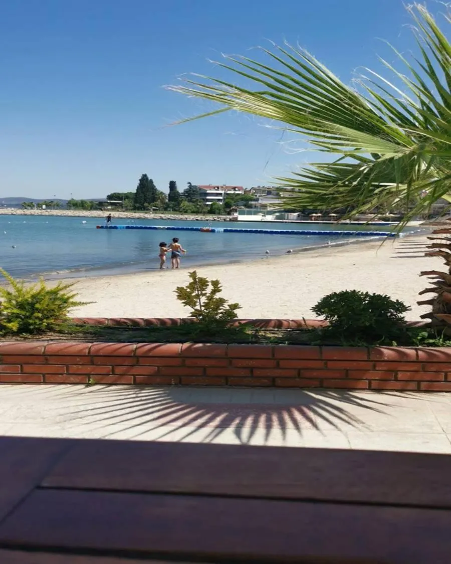 Paradise Island Hotel