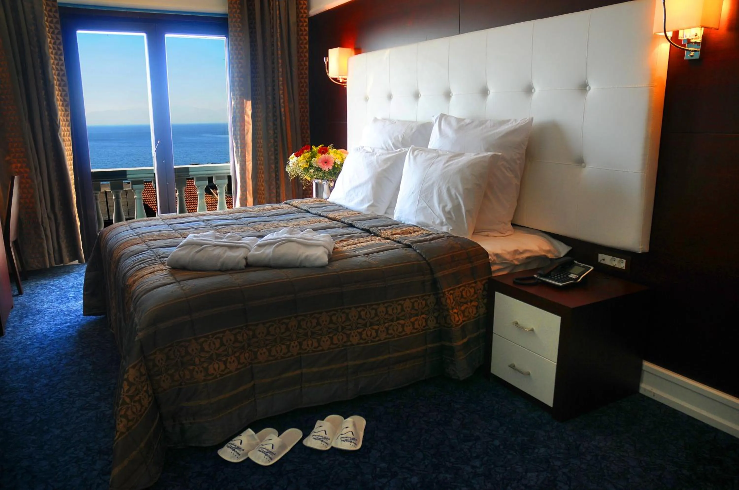 Photo of the whole room, Bed in Paradise Island Hotel