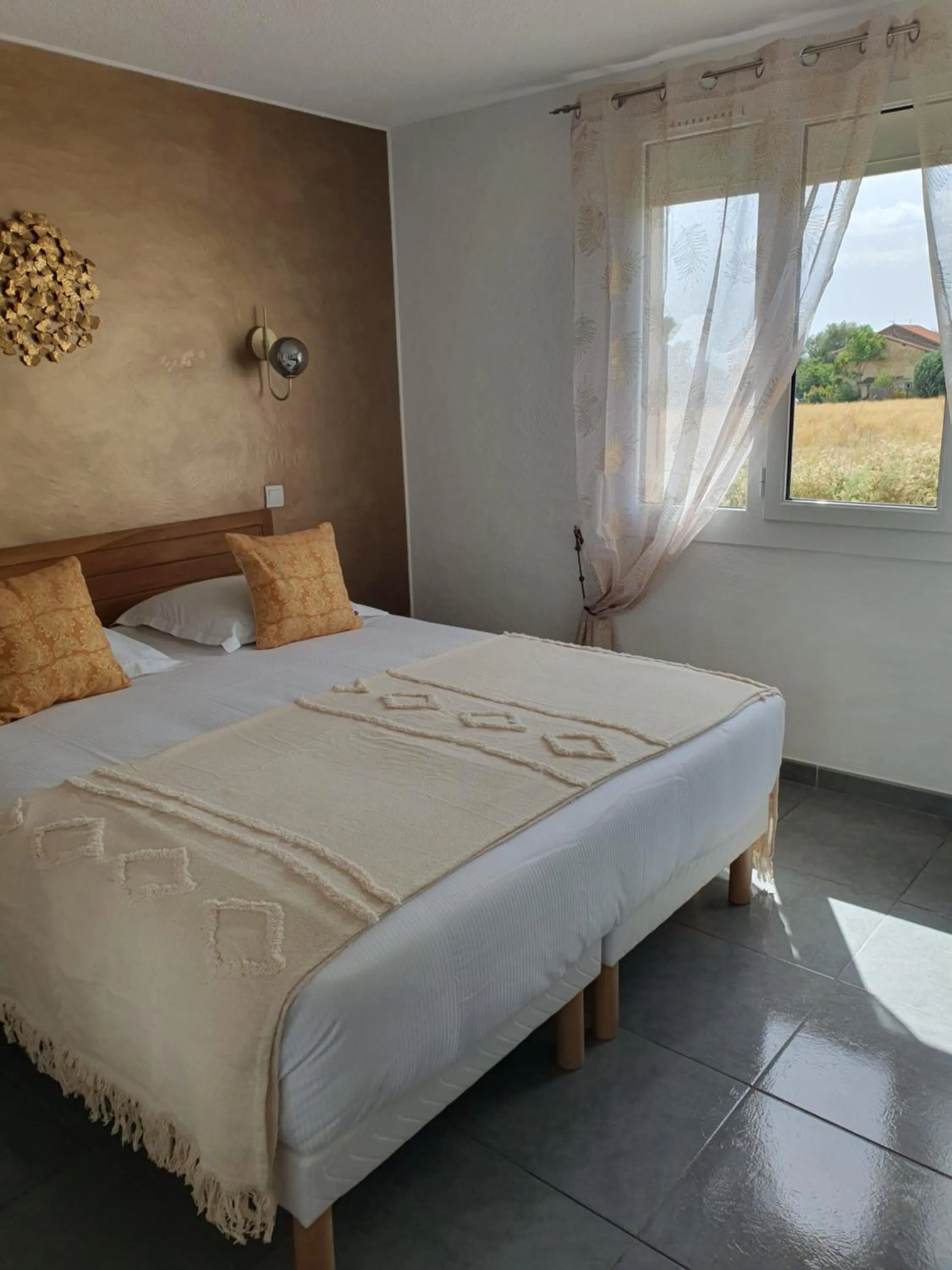 Bed in Le Mas des Quintrands Manosque - Motel de charme