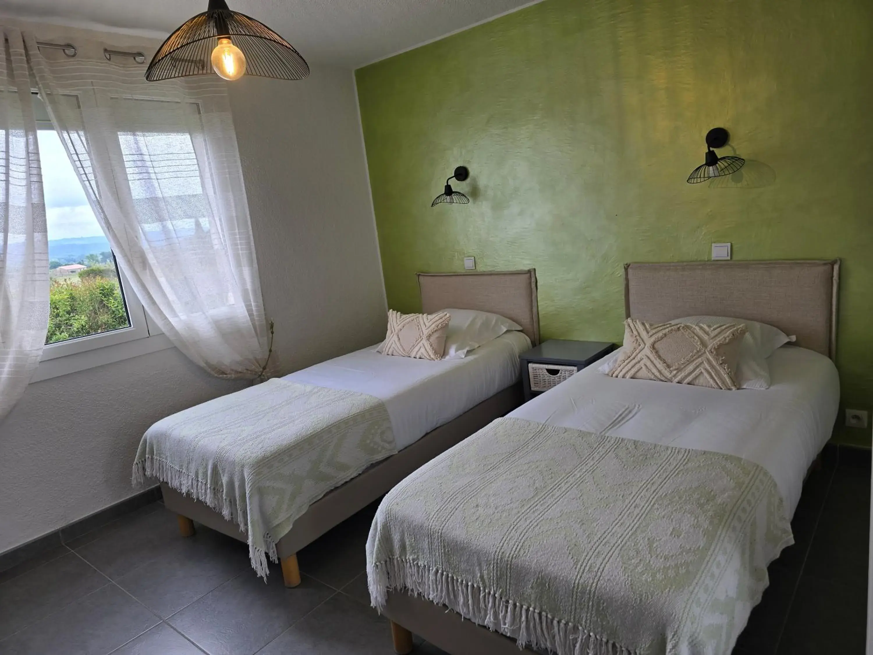 Comfort Twin Room in Le Mas des Quintrands Manosque - Motel de charme Comfort Twin Room in Le Mas des Quintrands Manosque - Motel de charme