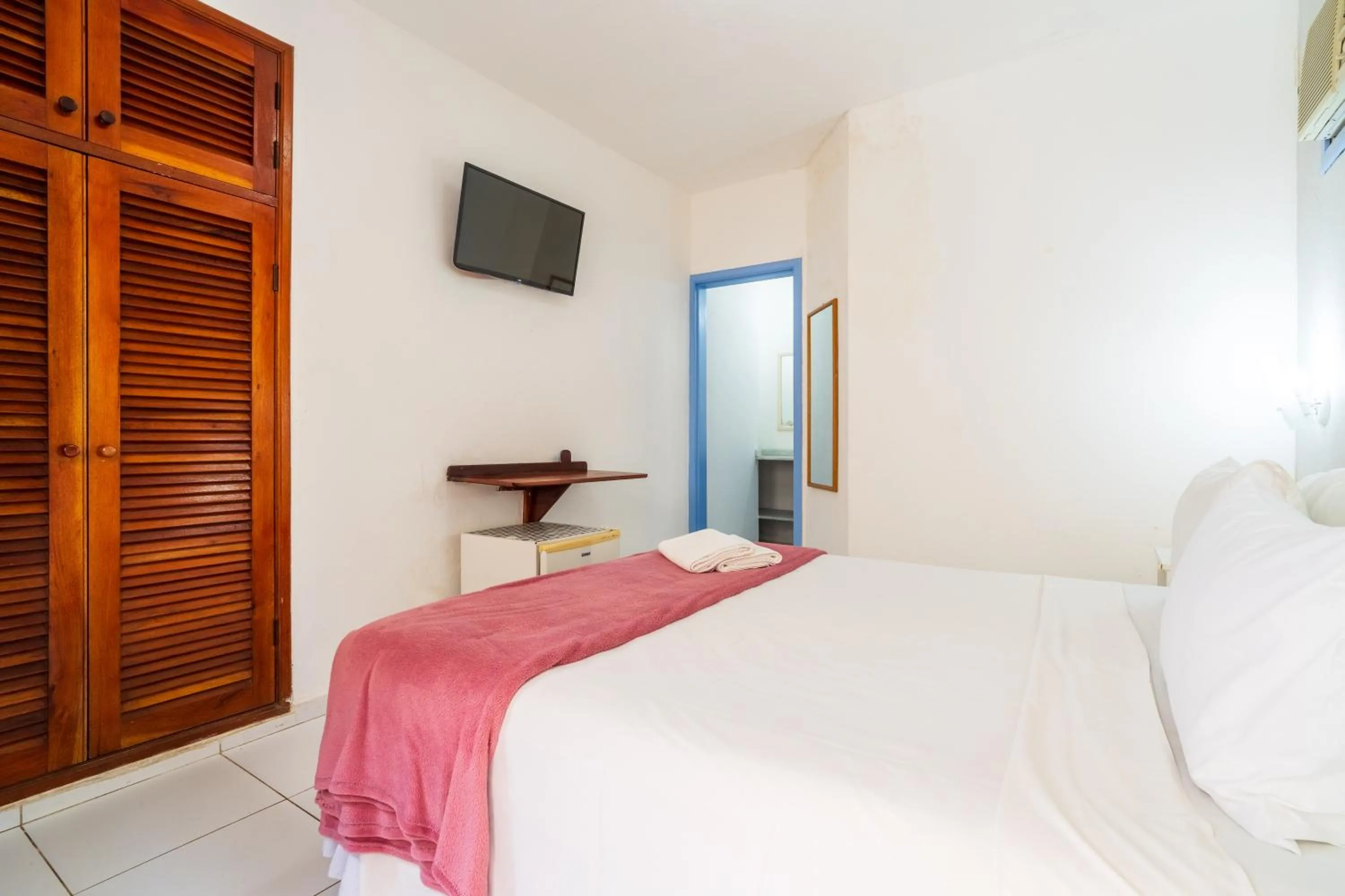 Bedroom, Bed in Pousada Villa del Sol