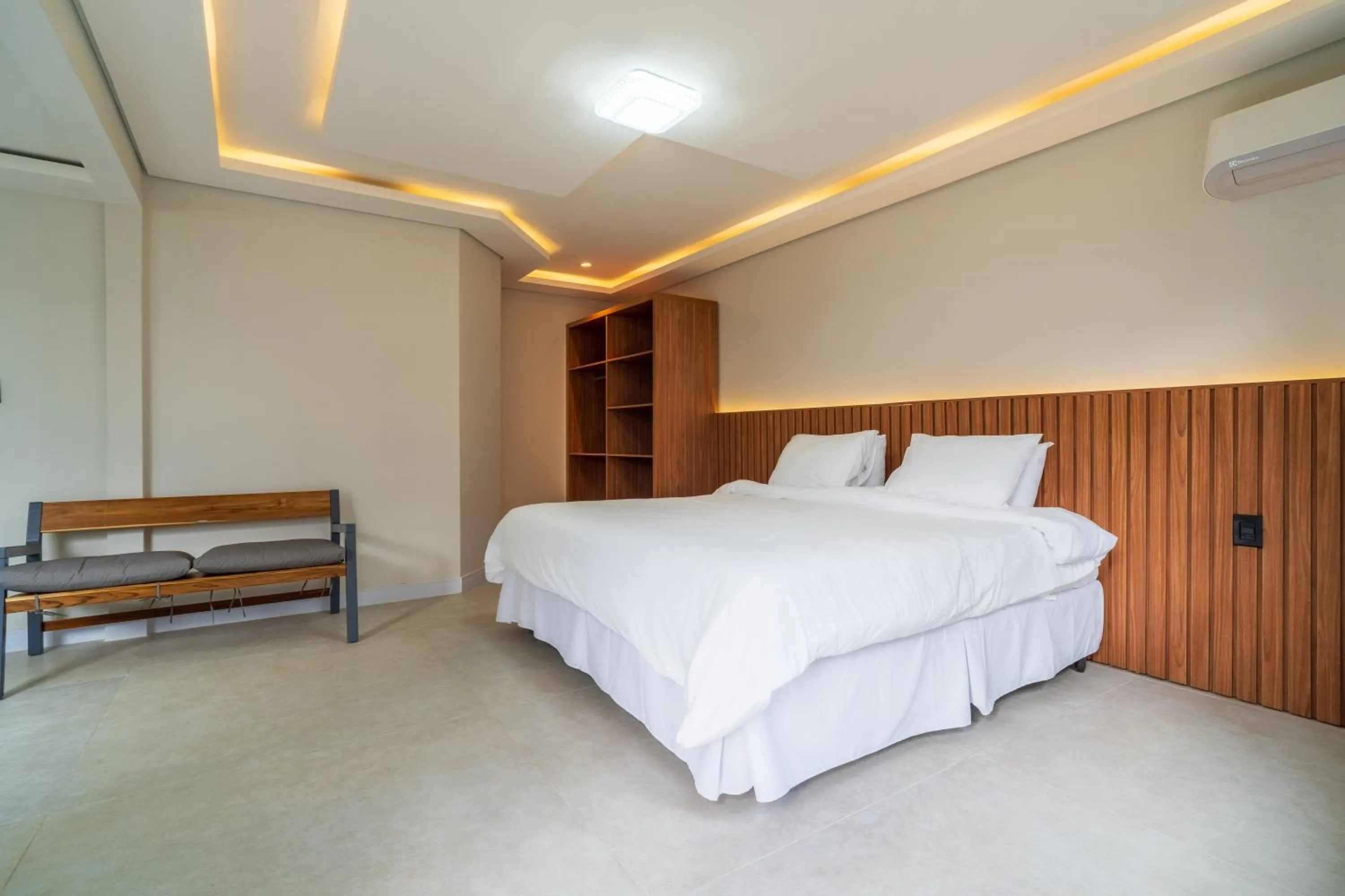 Photo of the whole room, Bed in Pousada Villa del Sol