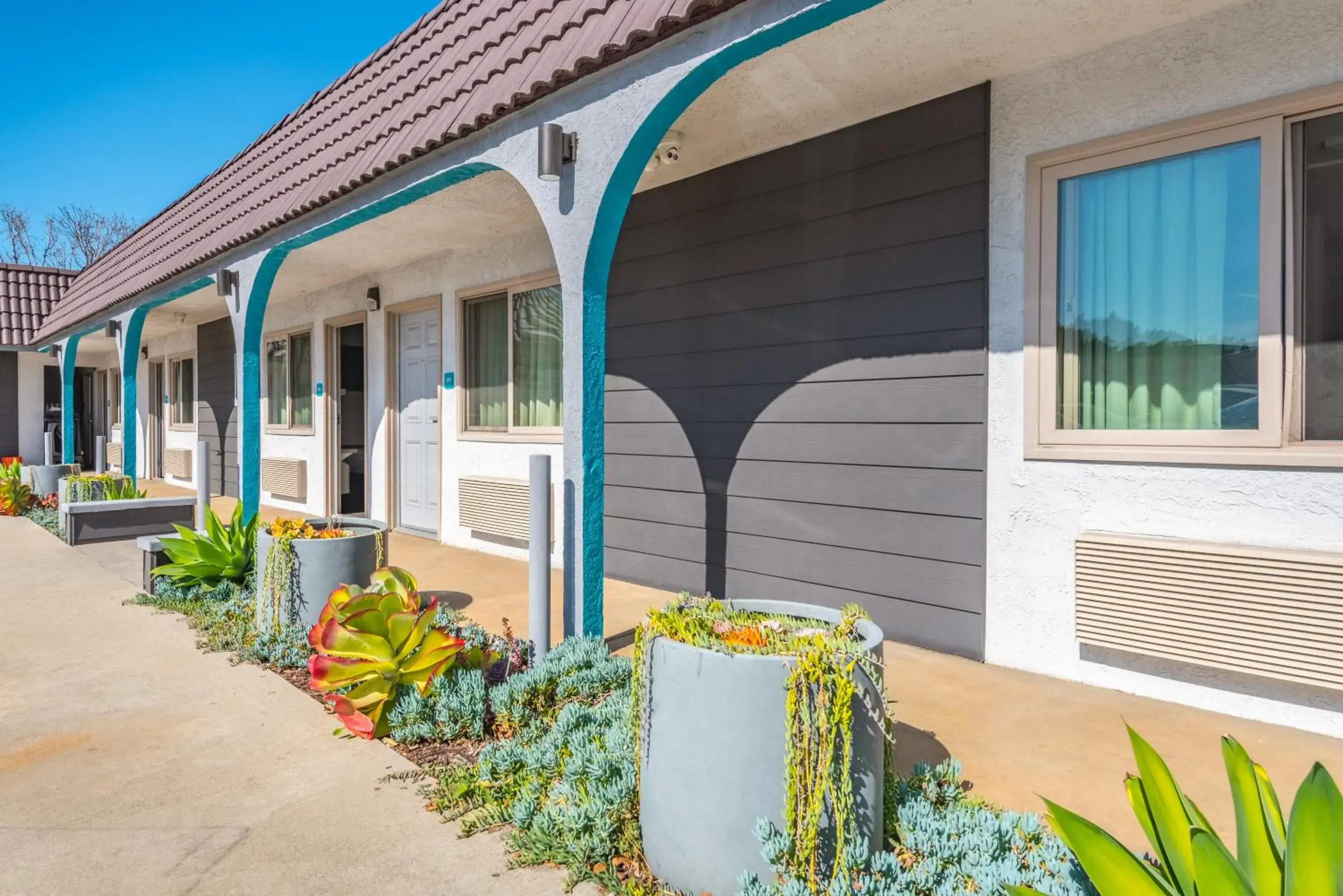 Property building in Solo Motel Broadway Property building in Solo Motel Broadway