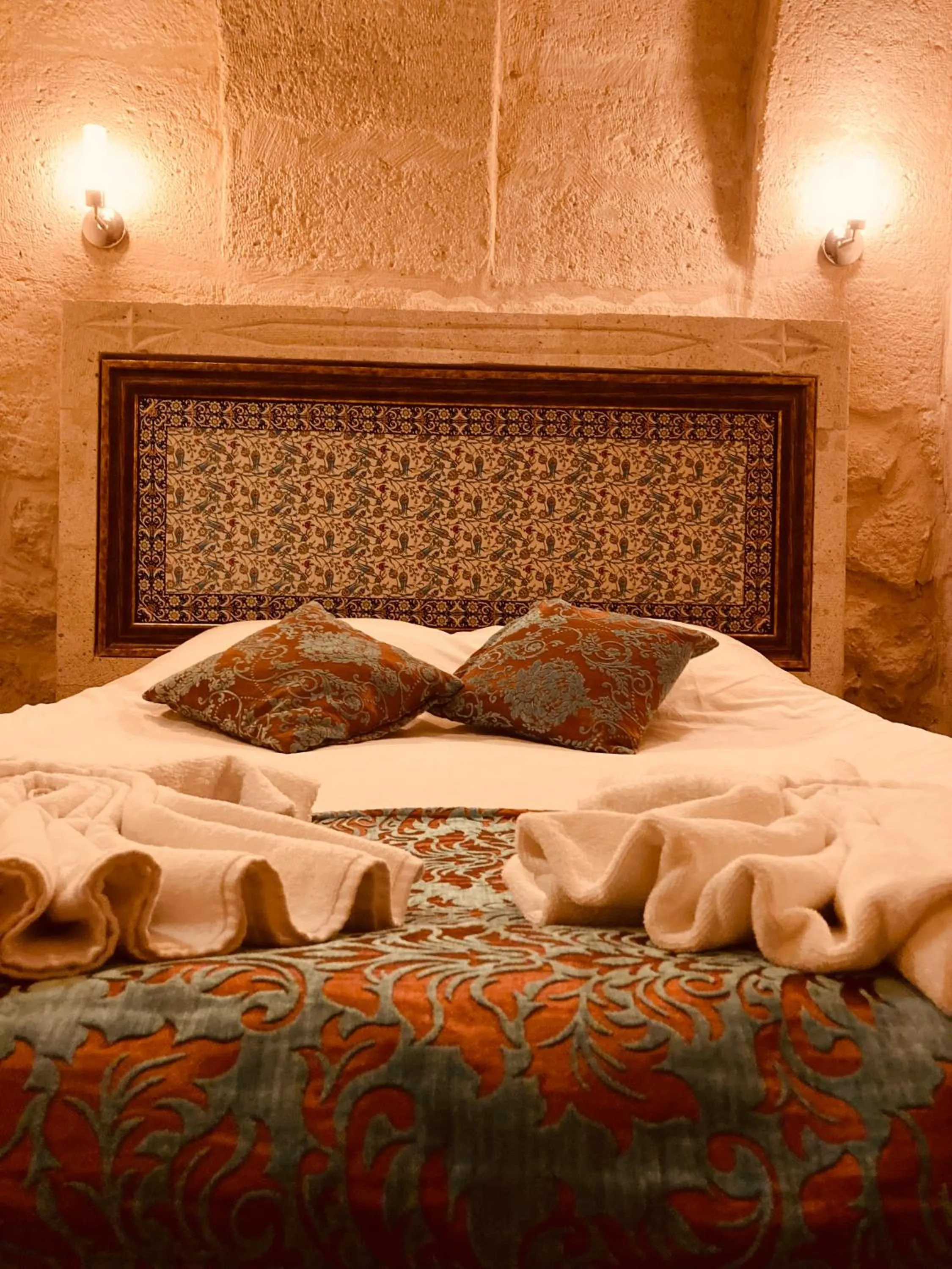 Monte Cappa Cave House