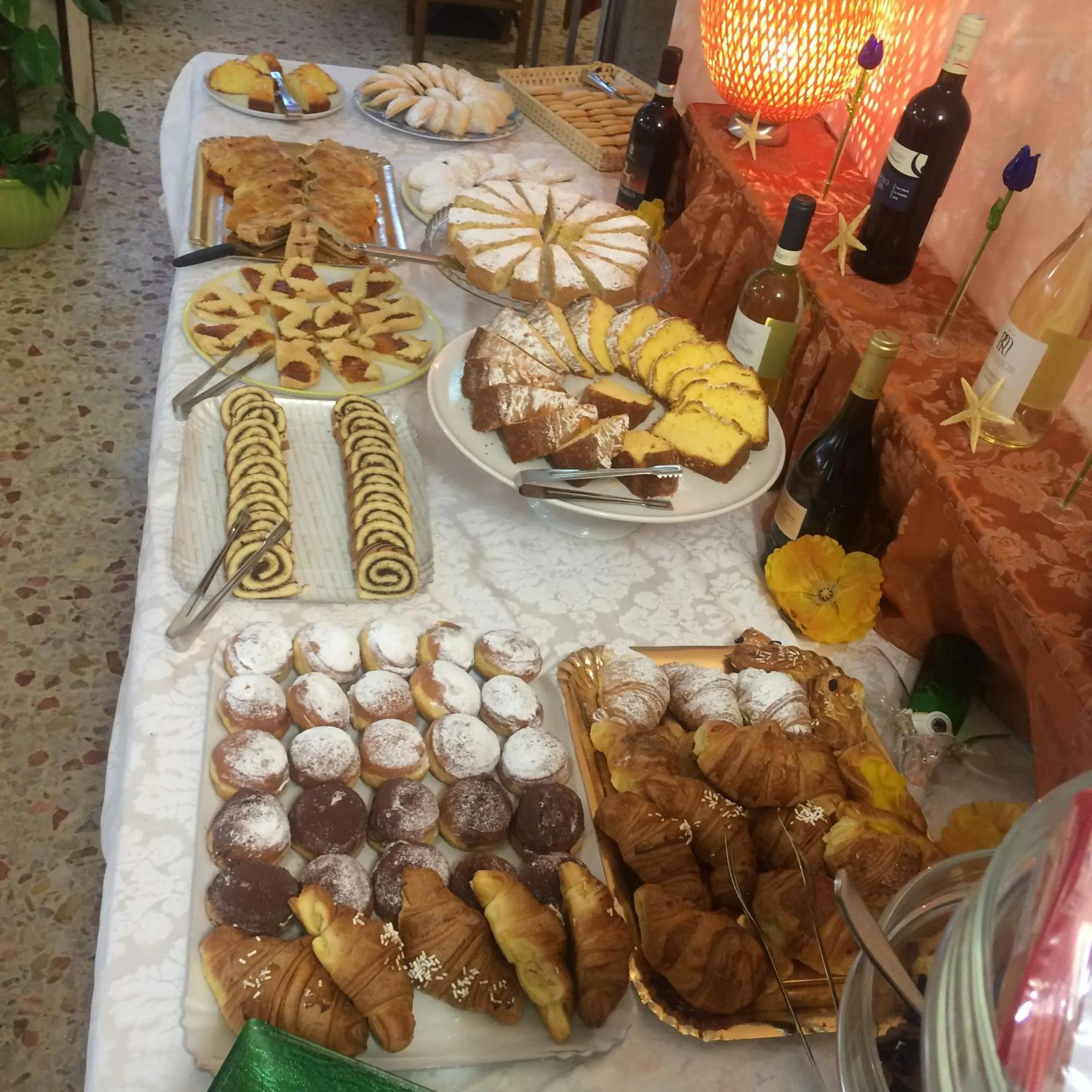 Buffet breakfast in Hotel Angelini