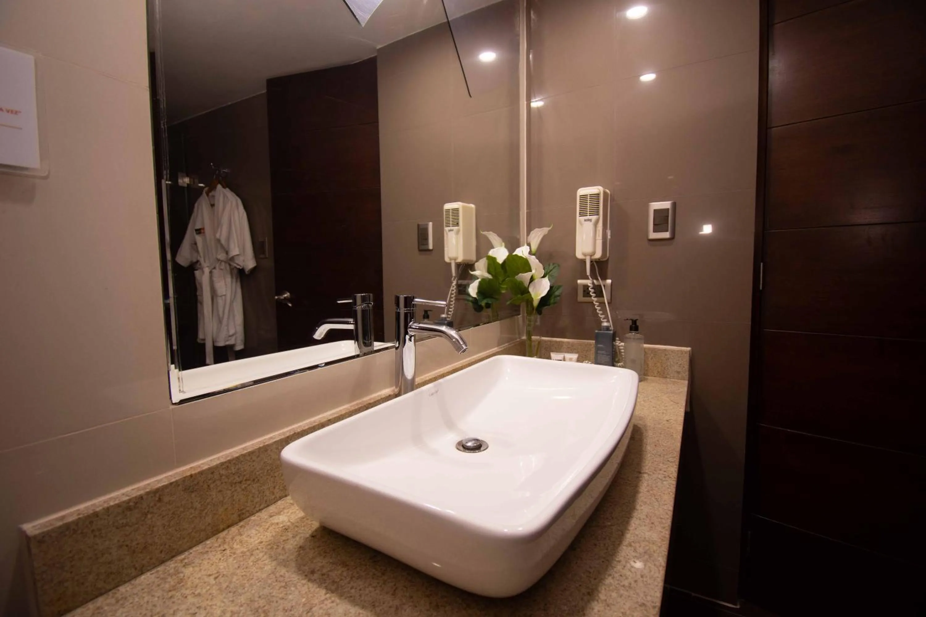 Bathroom in SM Hotel