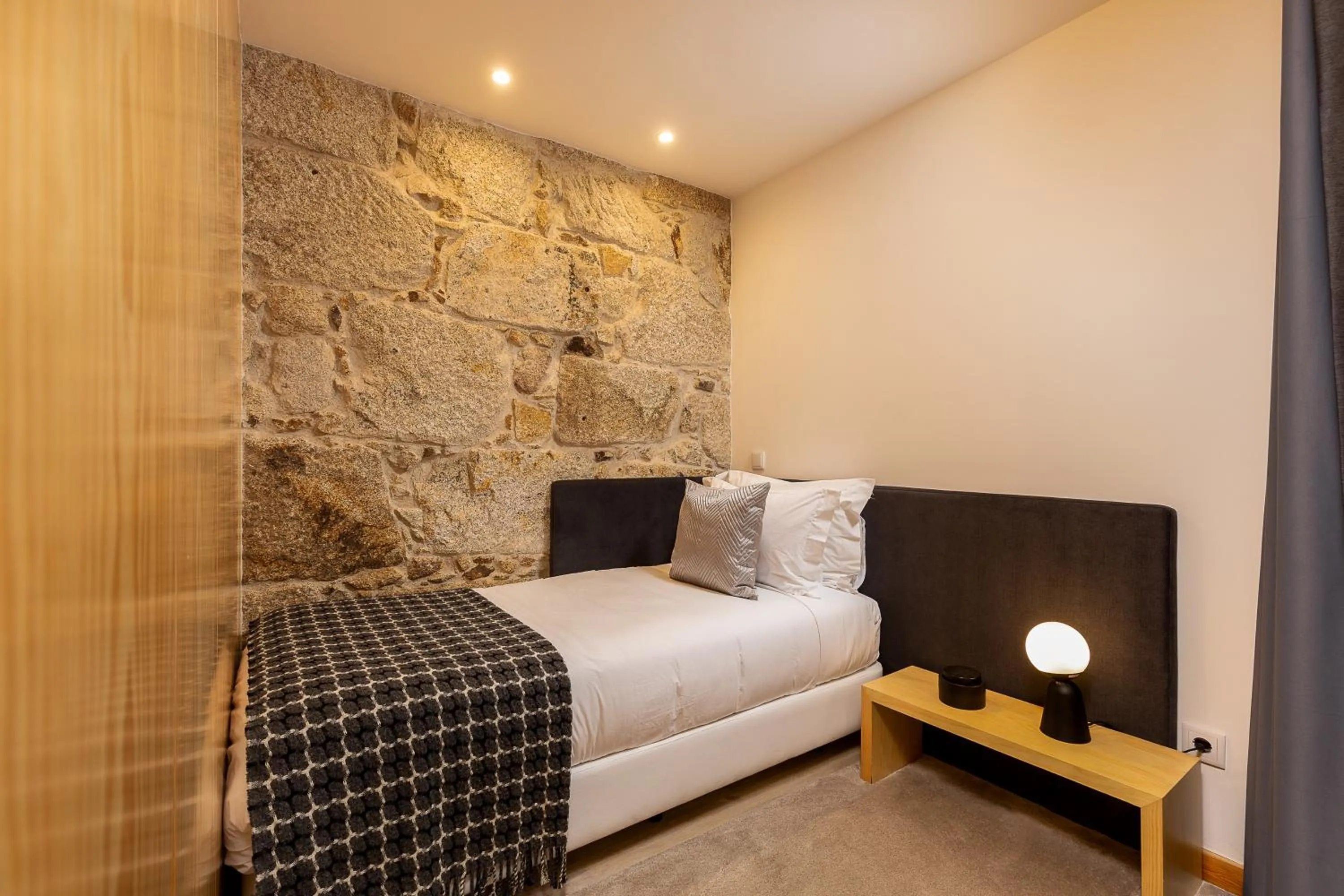 Bed in YOUROPO - Ribeira Gaia