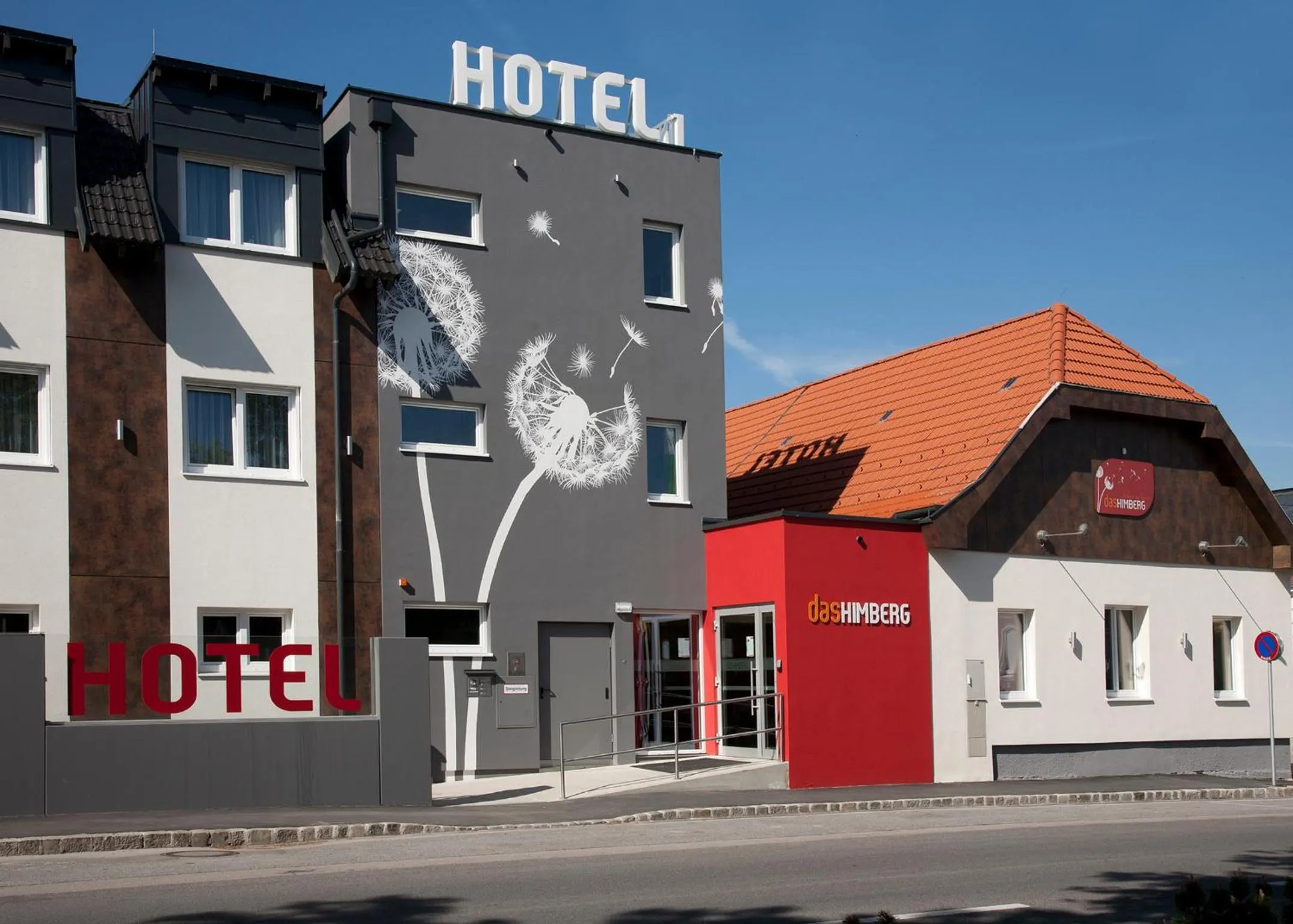 Facade/entrance in Hotel Das Himberg