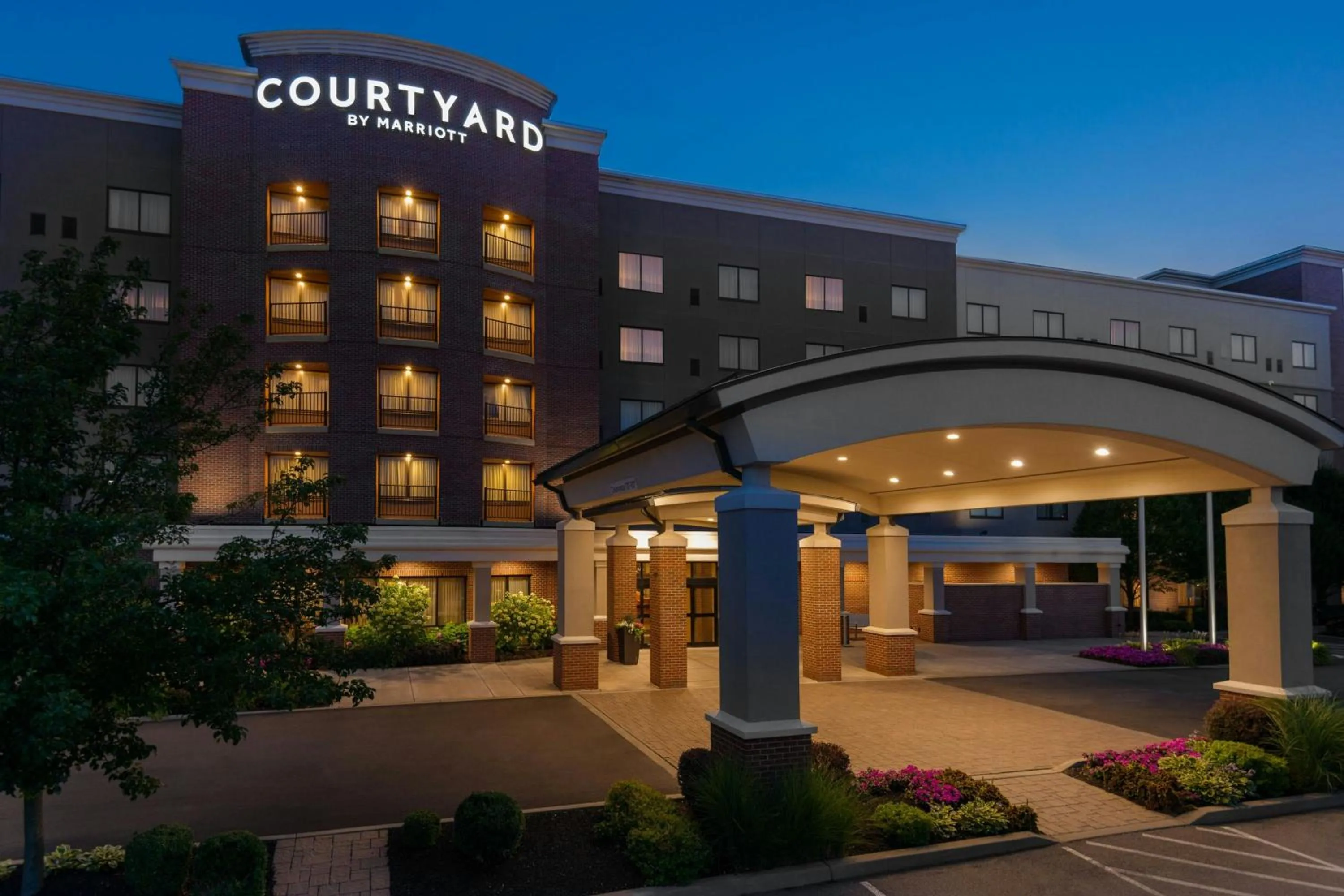 Property building in Courtyard by Marriott Buffalo Airport