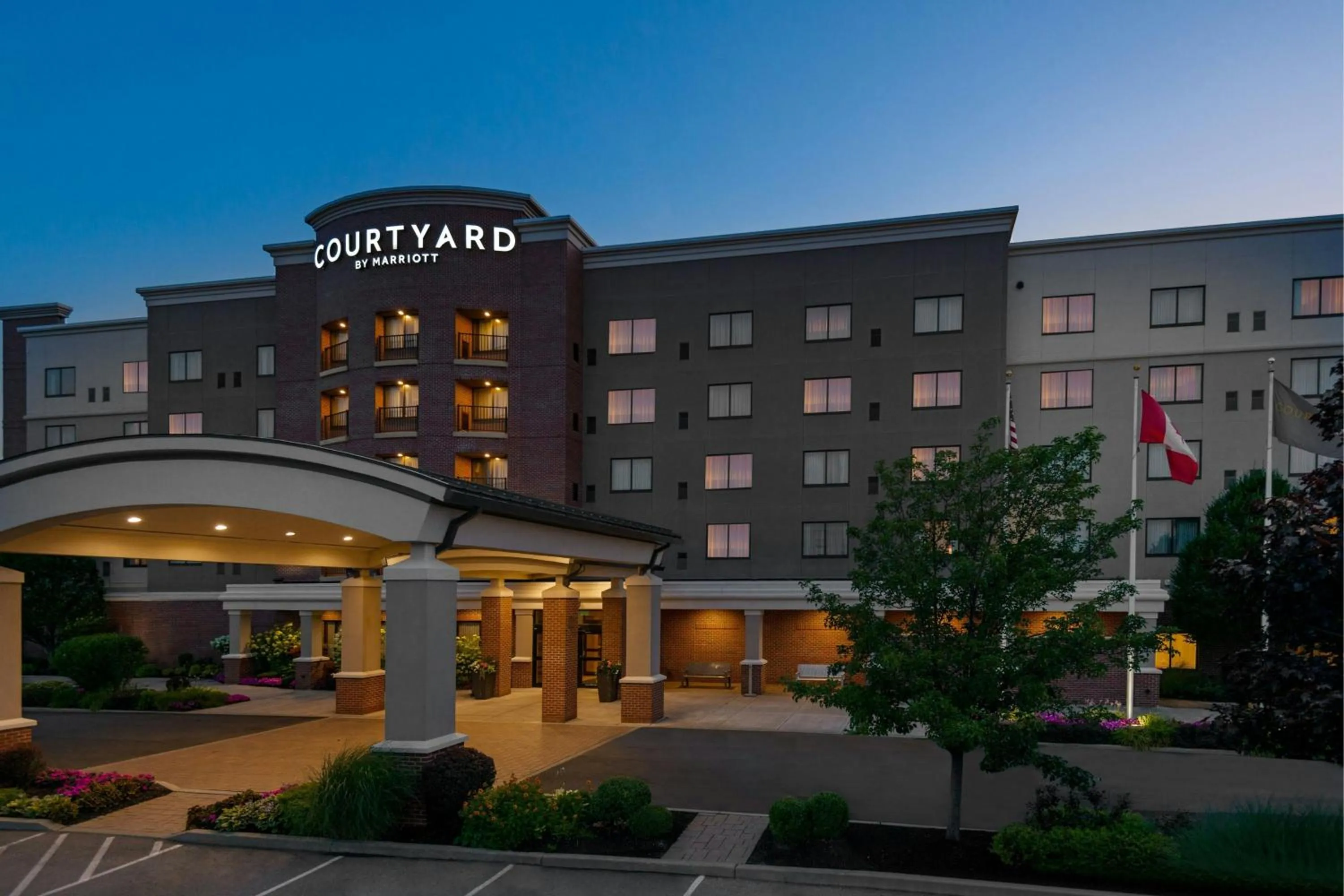 Property building in Courtyard by Marriott Buffalo Airport
