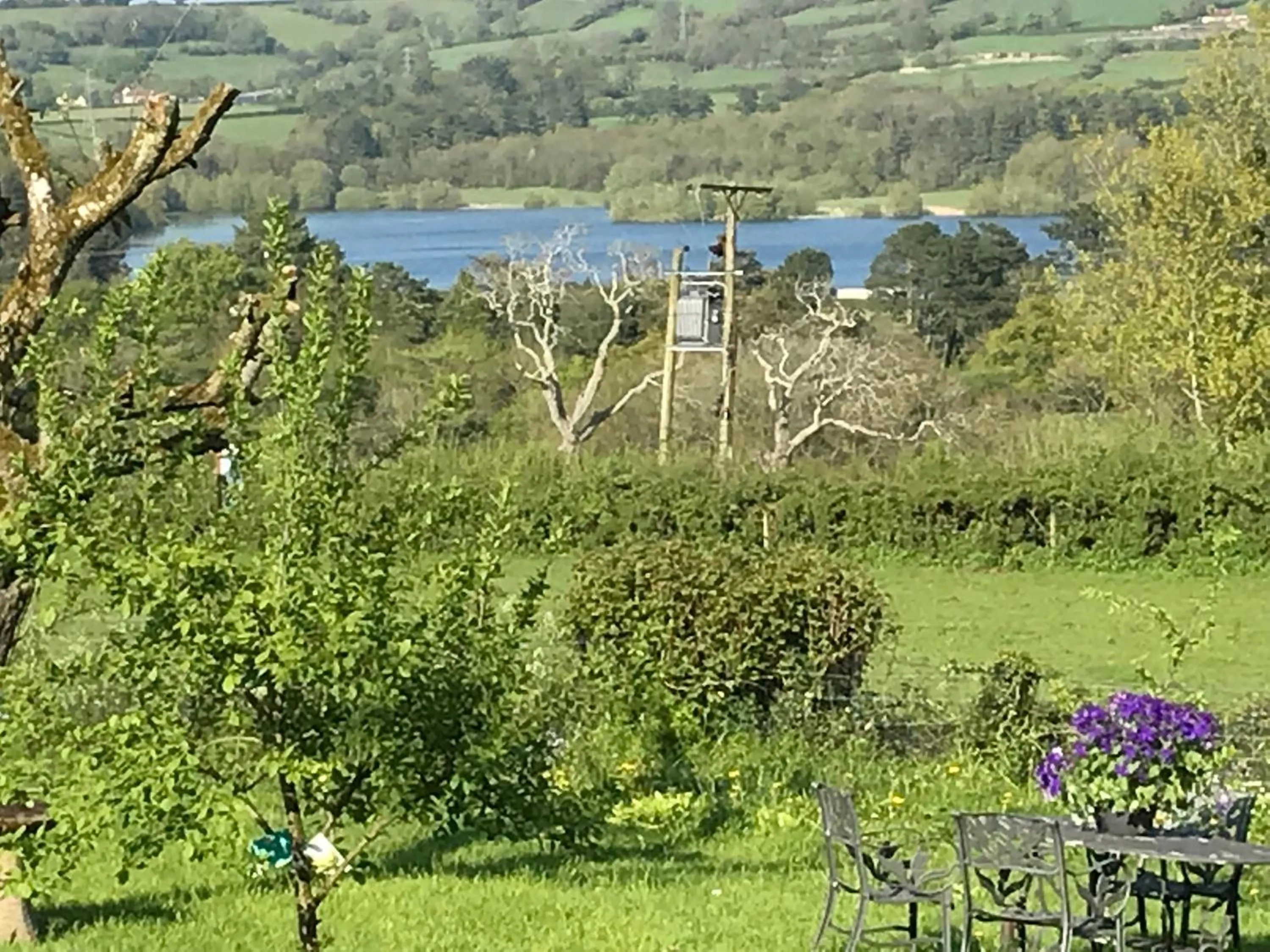 Lake view in Coombe Lodge Farm House