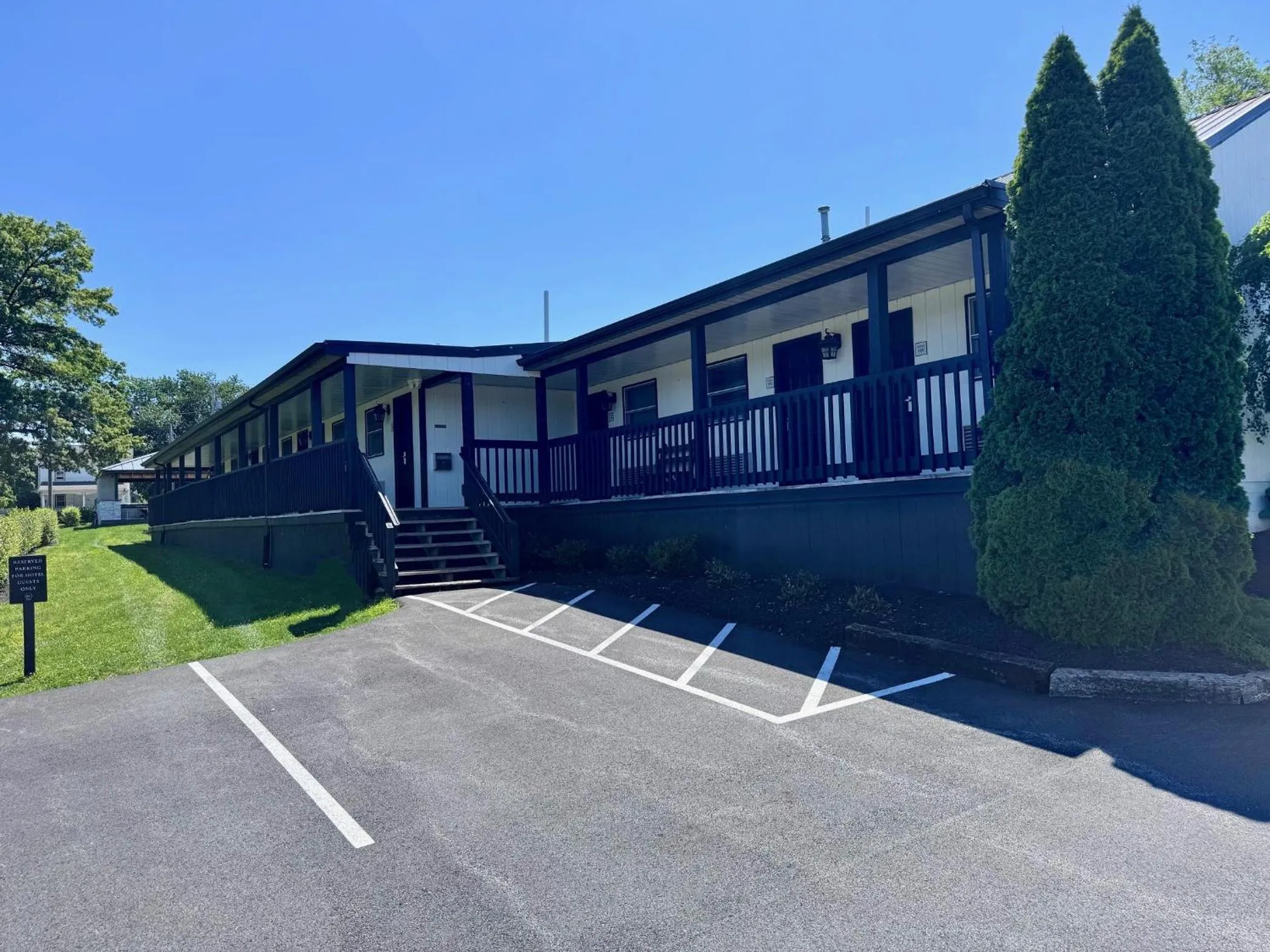 Property building in Hershey Farm Resort