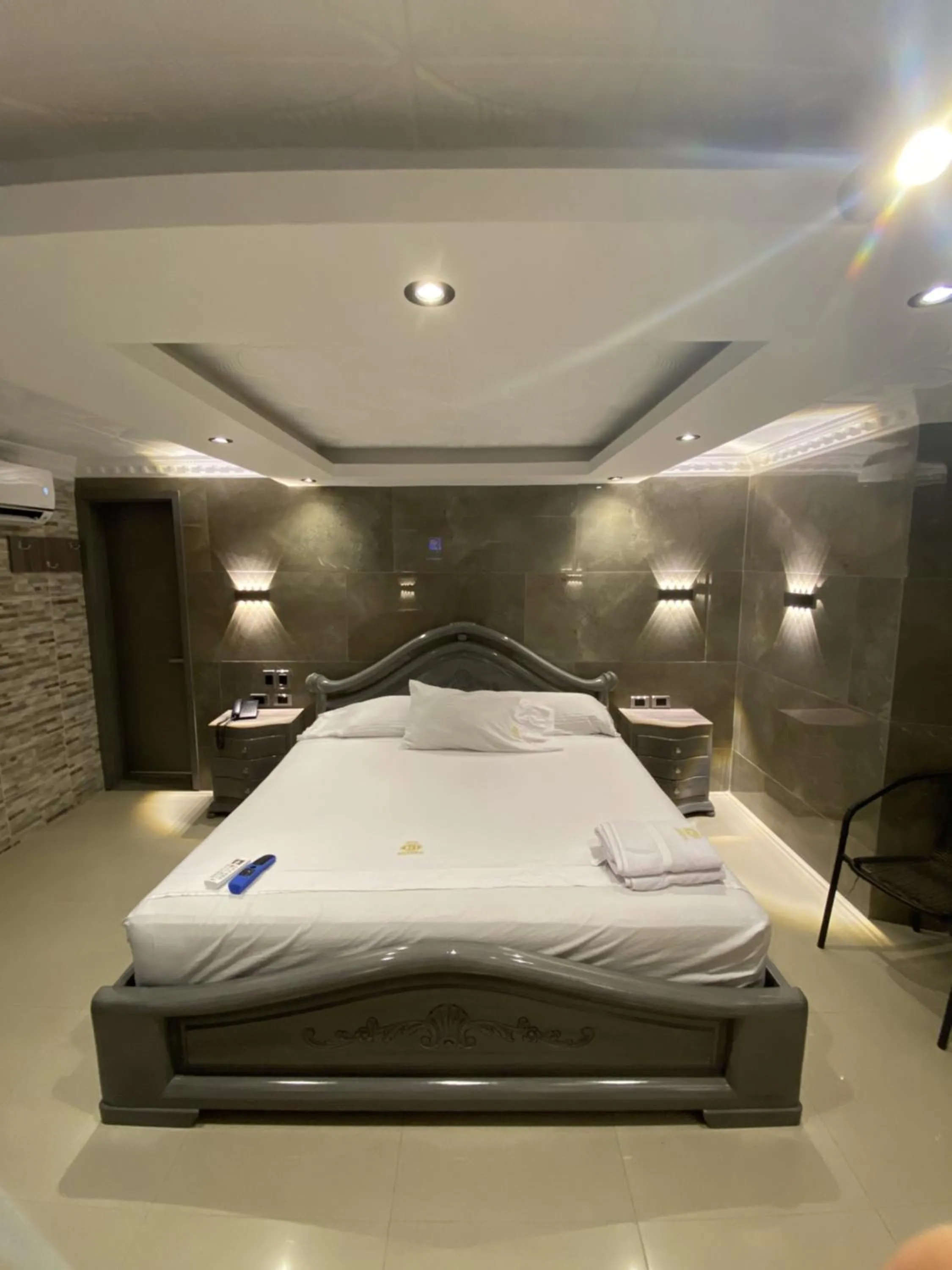 Bed in Hotel Balmoral