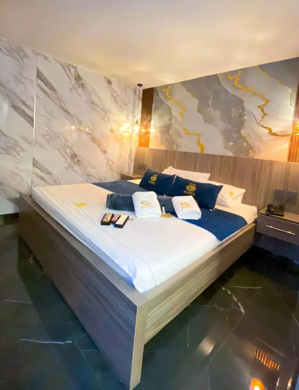 Bed in Hotel Balmoral
