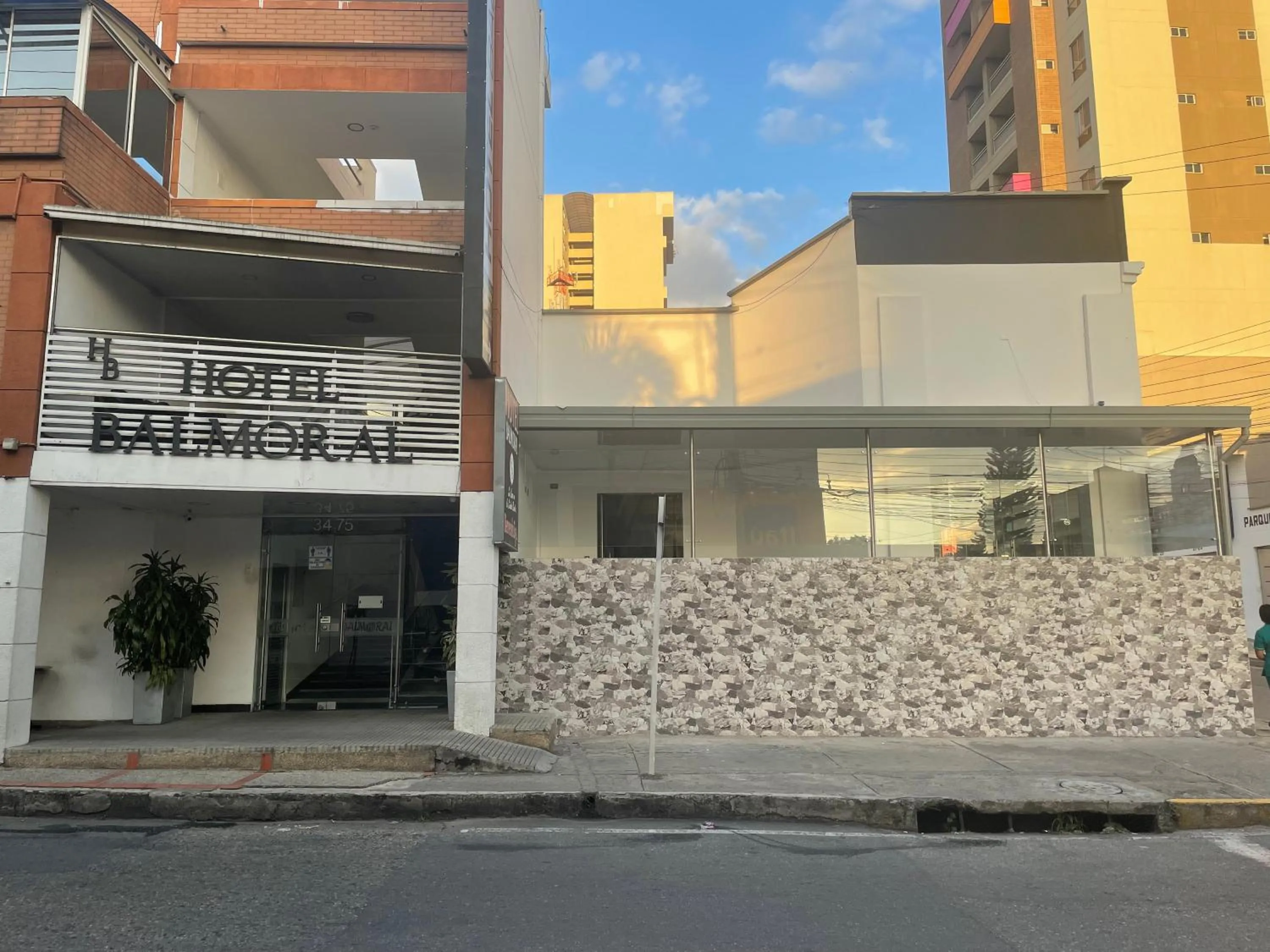Facade/entrance in Hotel Balmoral
