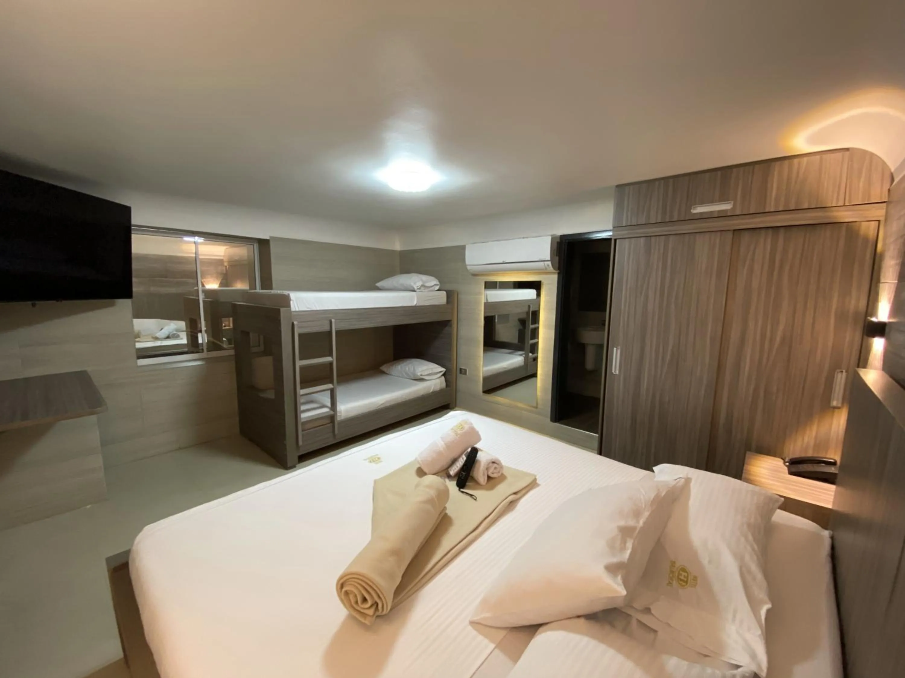 Bed in Hotel Balmoral
