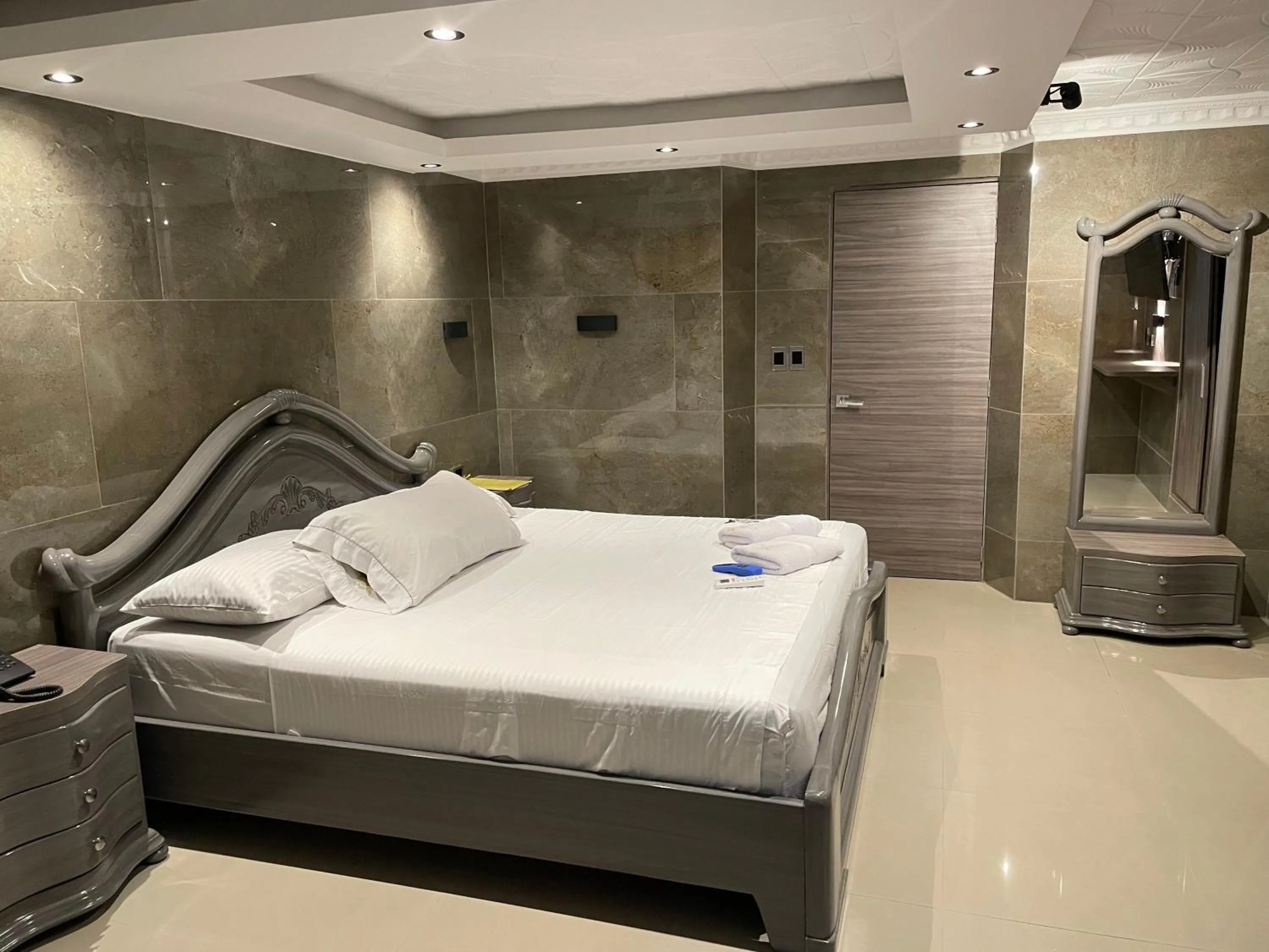 Bed in Hotel Balmoral