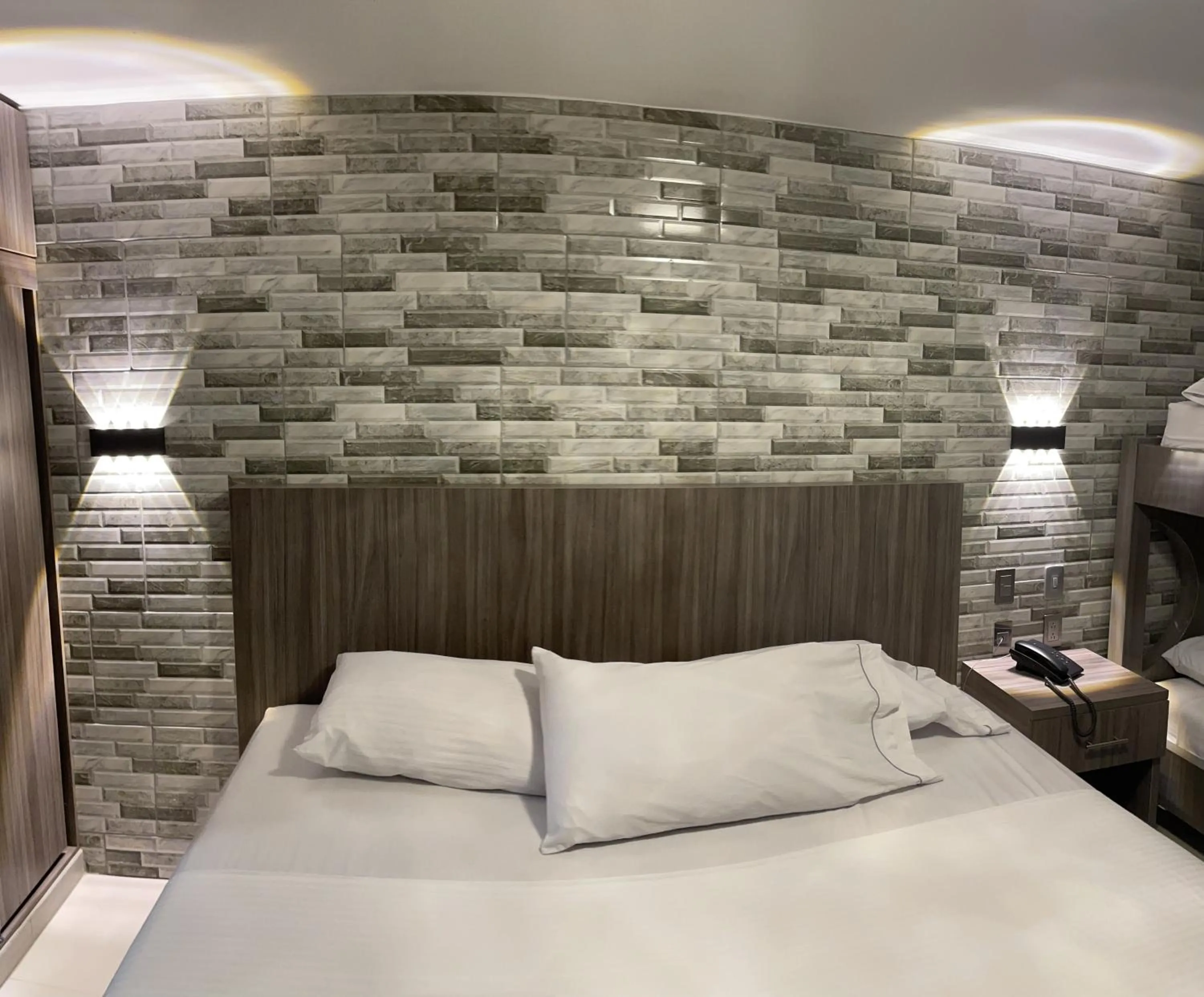 Bed in Hotel Balmoral