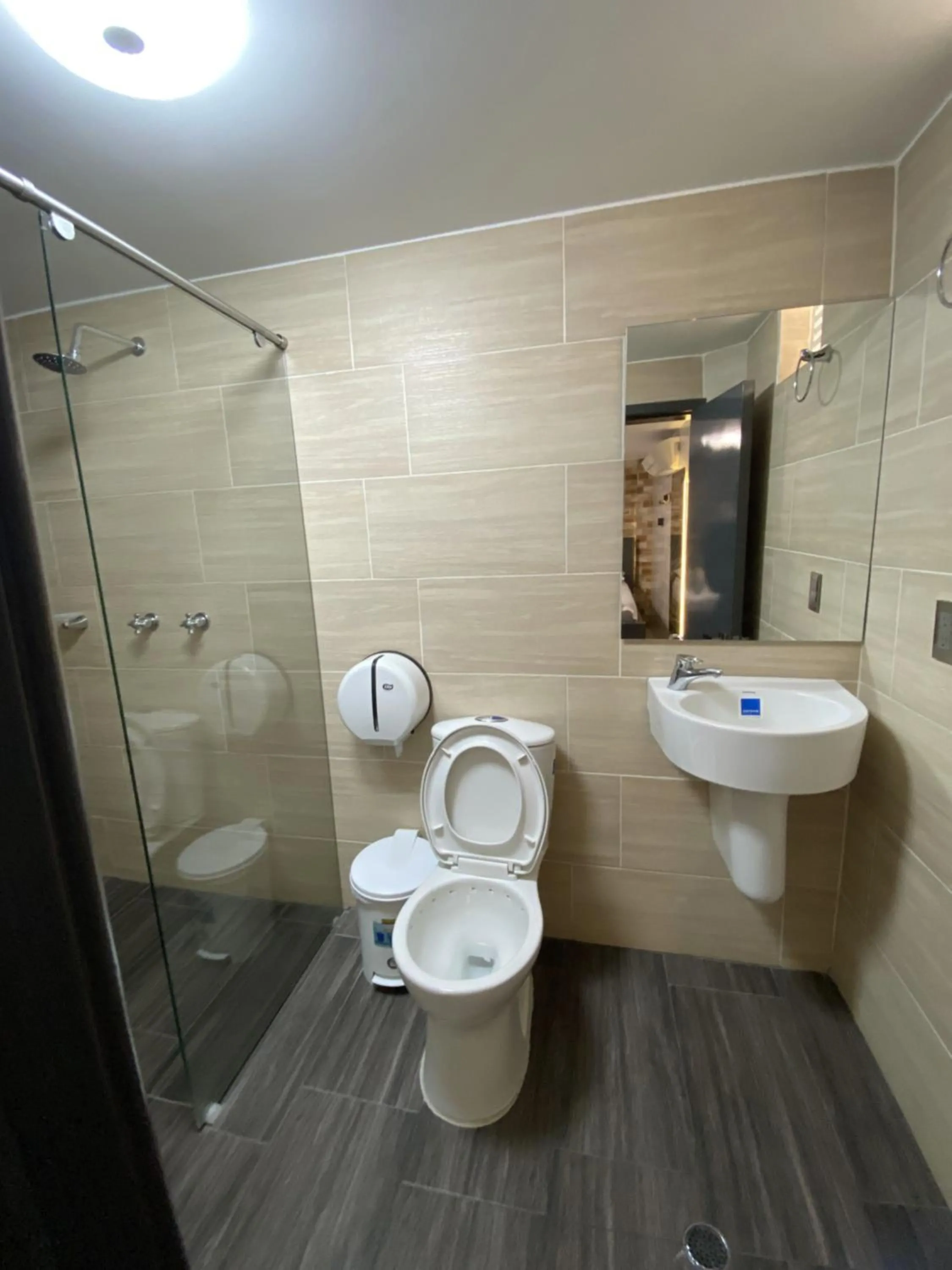 Bathroom in Hotel Balmoral