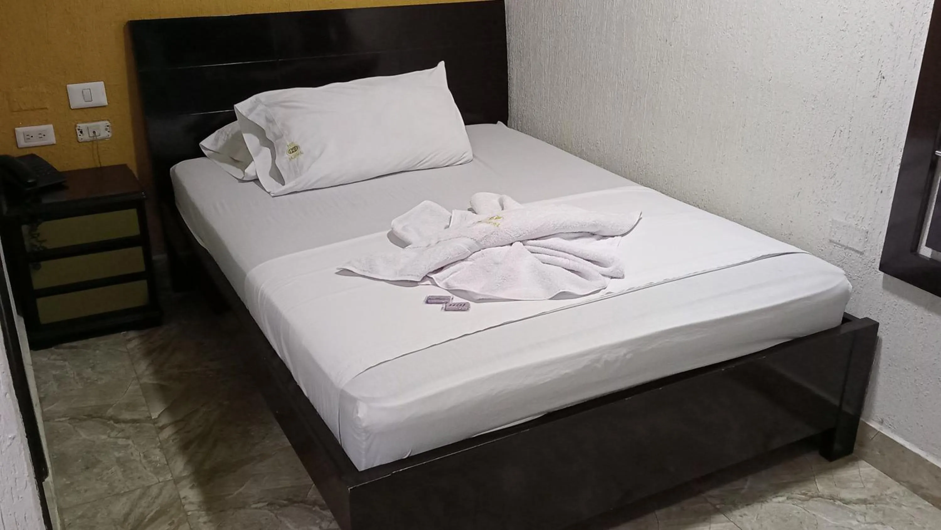 Bed in Hotel Balmoral