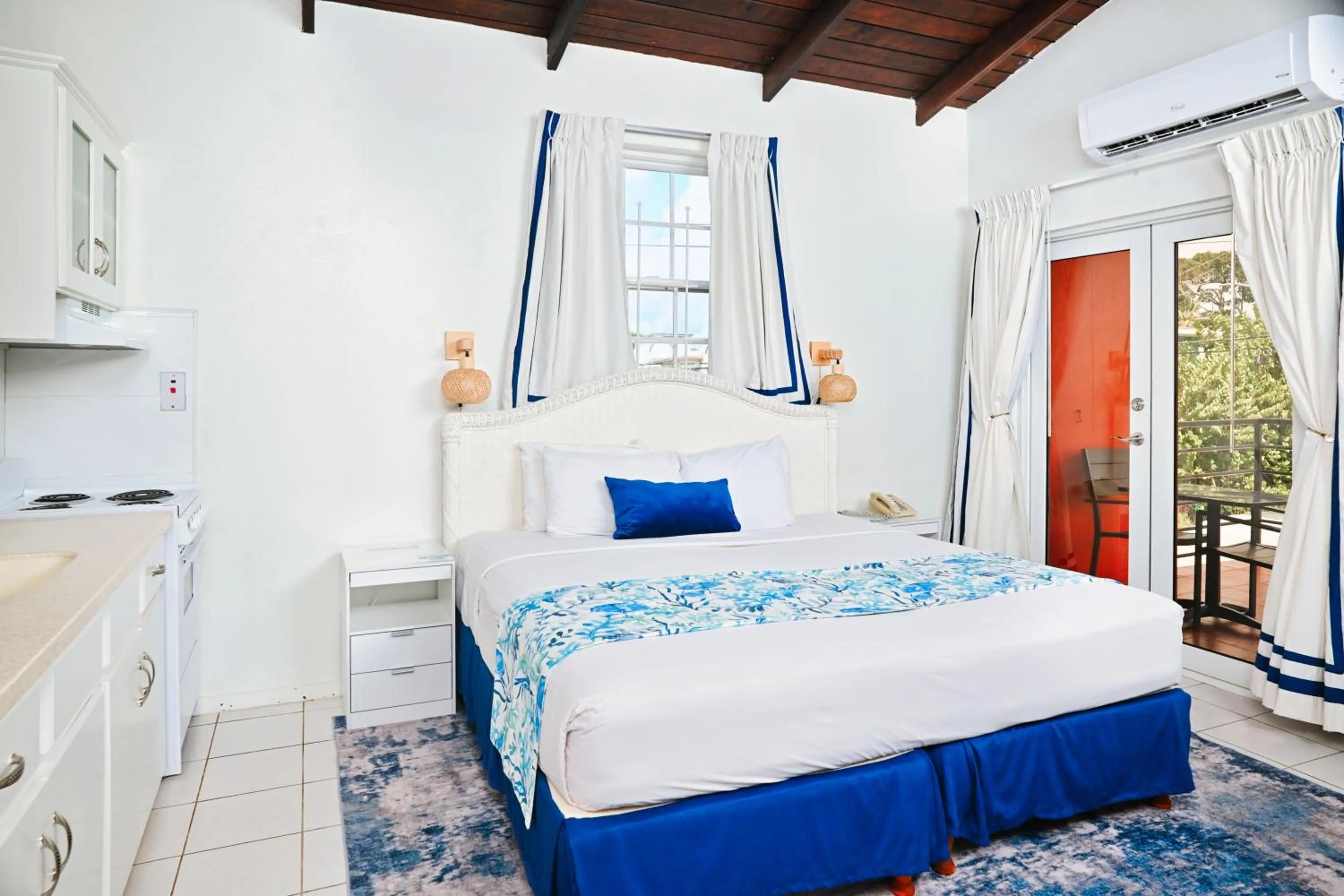 Bed in Melbourne Inn