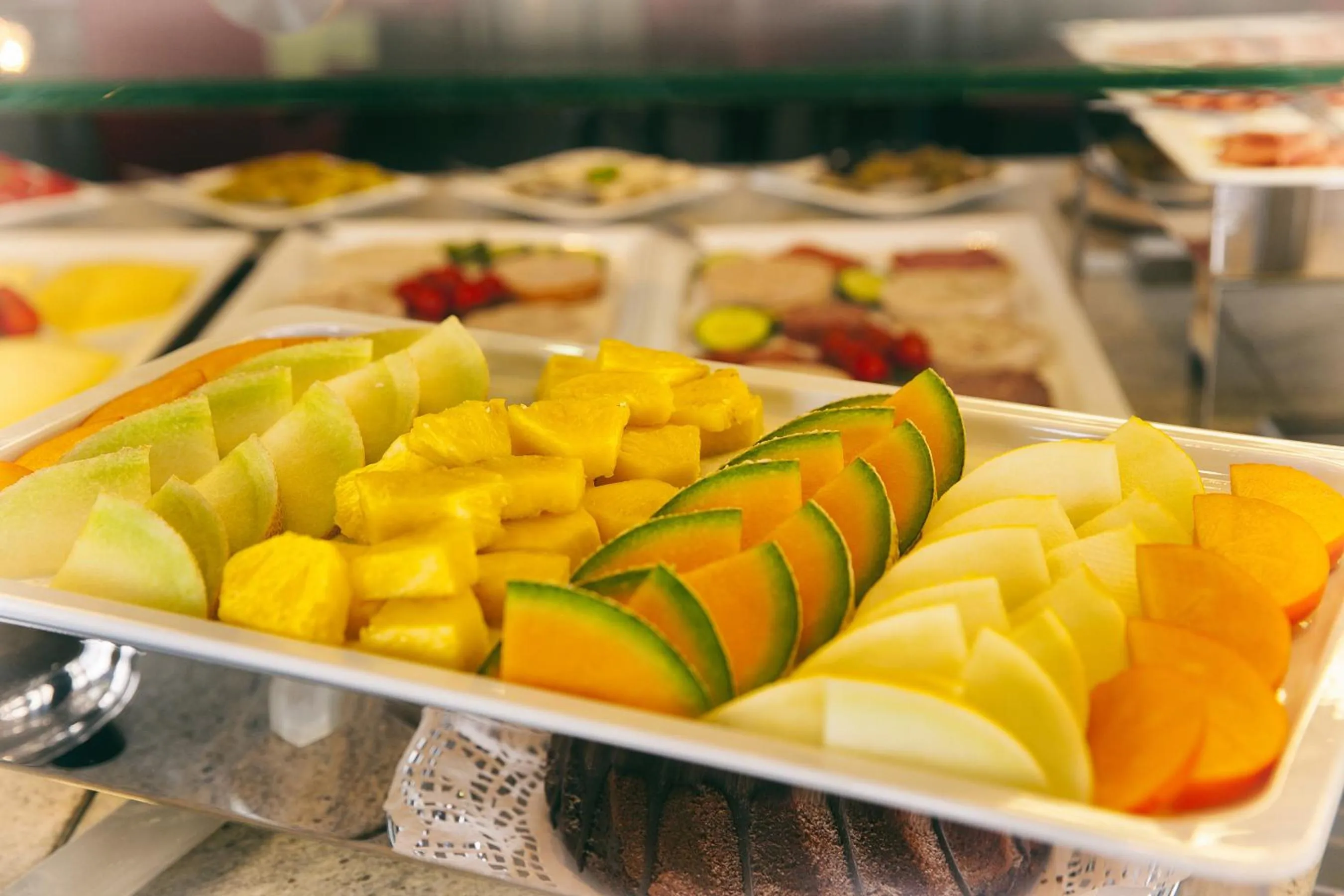 Buffet breakfast in DOBLERGREEN Hotel Stuttgart-Gerlingen