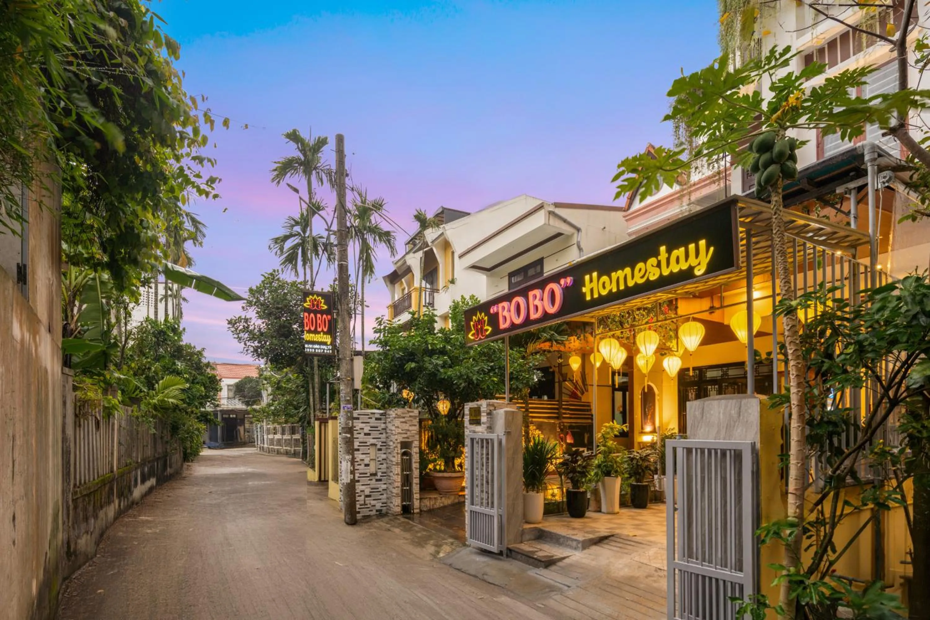 Property building in Bo Bo Homestay Hoi An