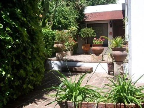 Property building in Casa de la Loma