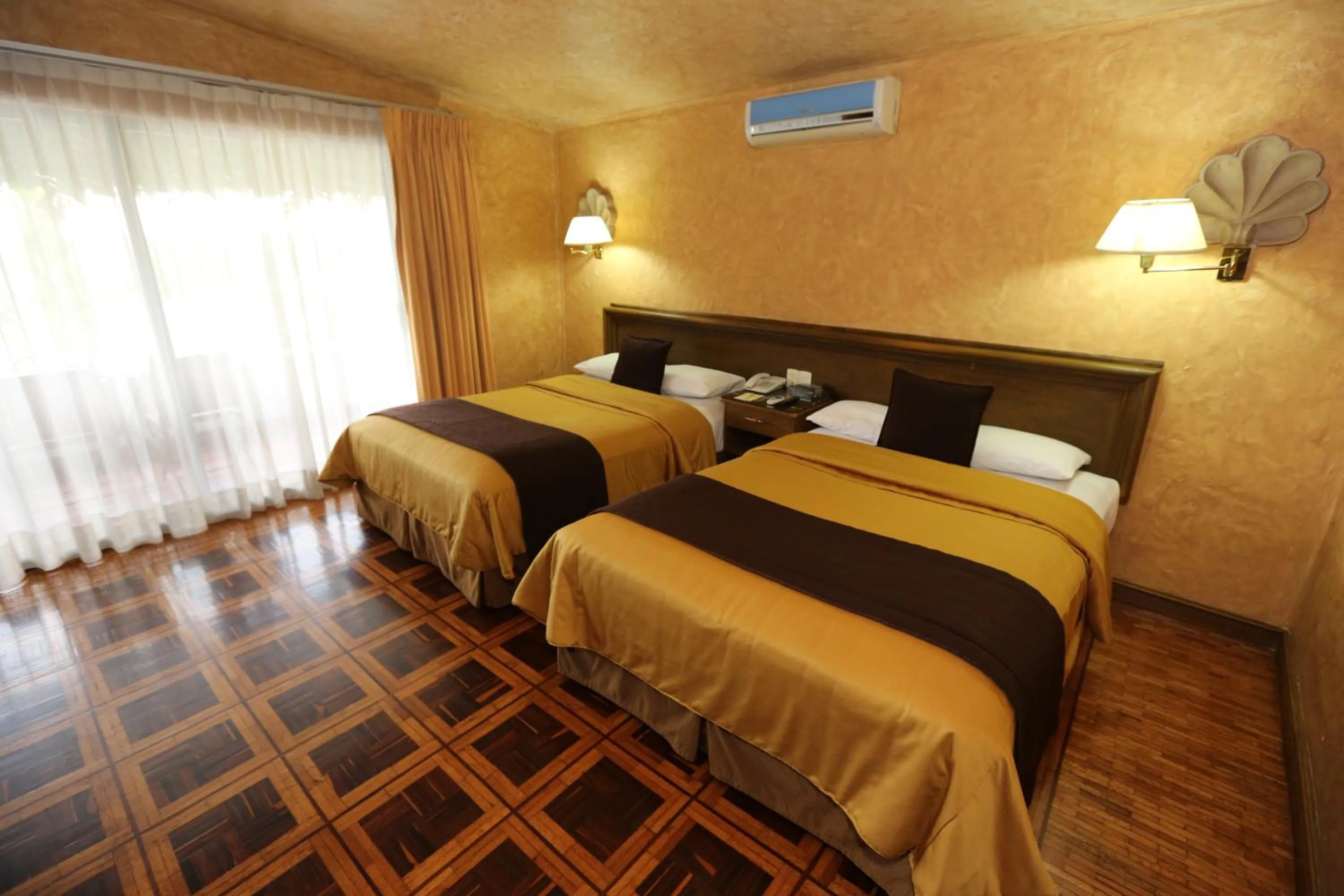 Bedroom, Bed in Casa de la Loma