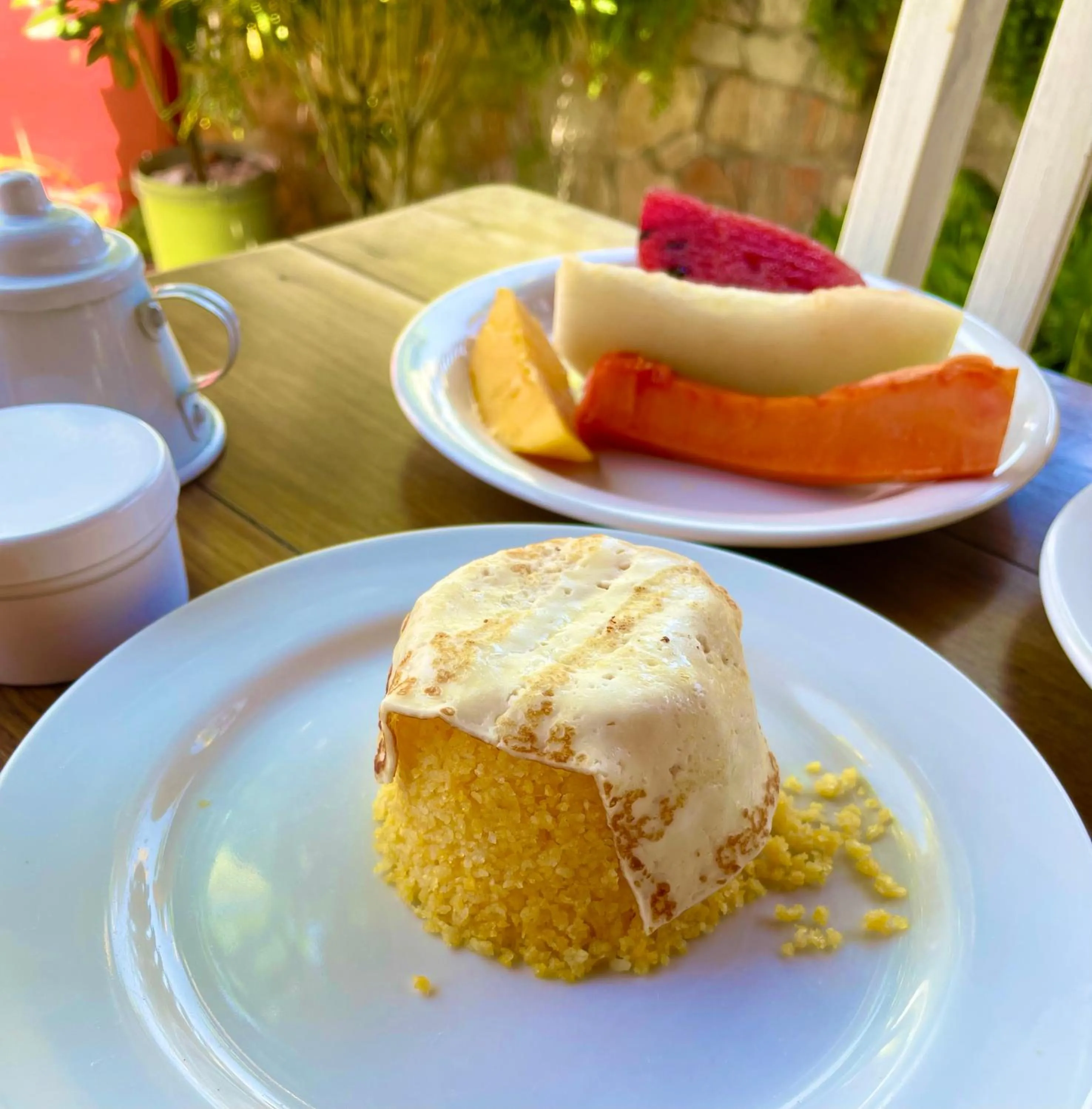 Restaurant/places to eat in Pousada Atlantis