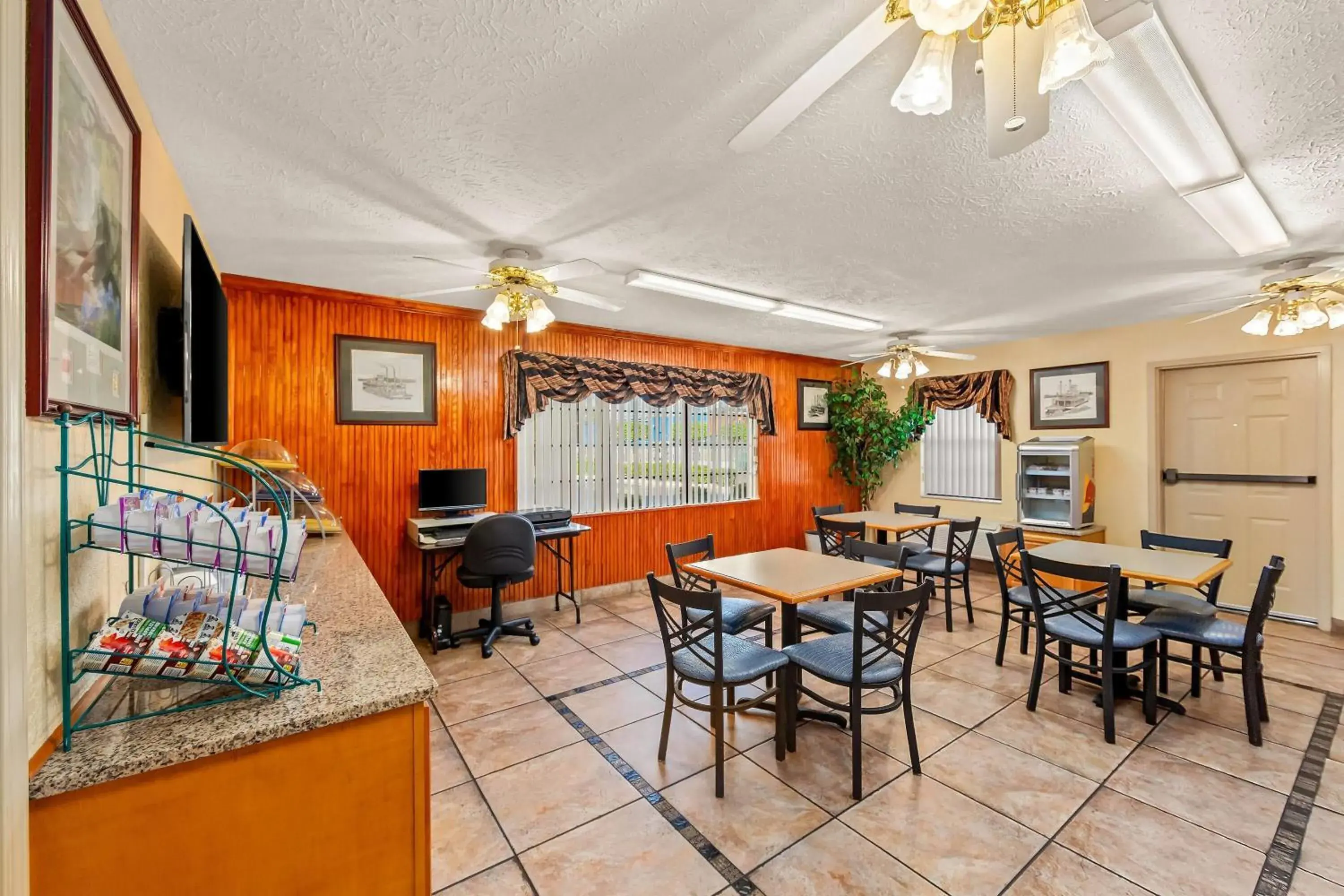 Restaurant/places to eat in Days Inn by Wyndham Lexington Restaurant/places to eat in Days Inn by Wyndham Lexington