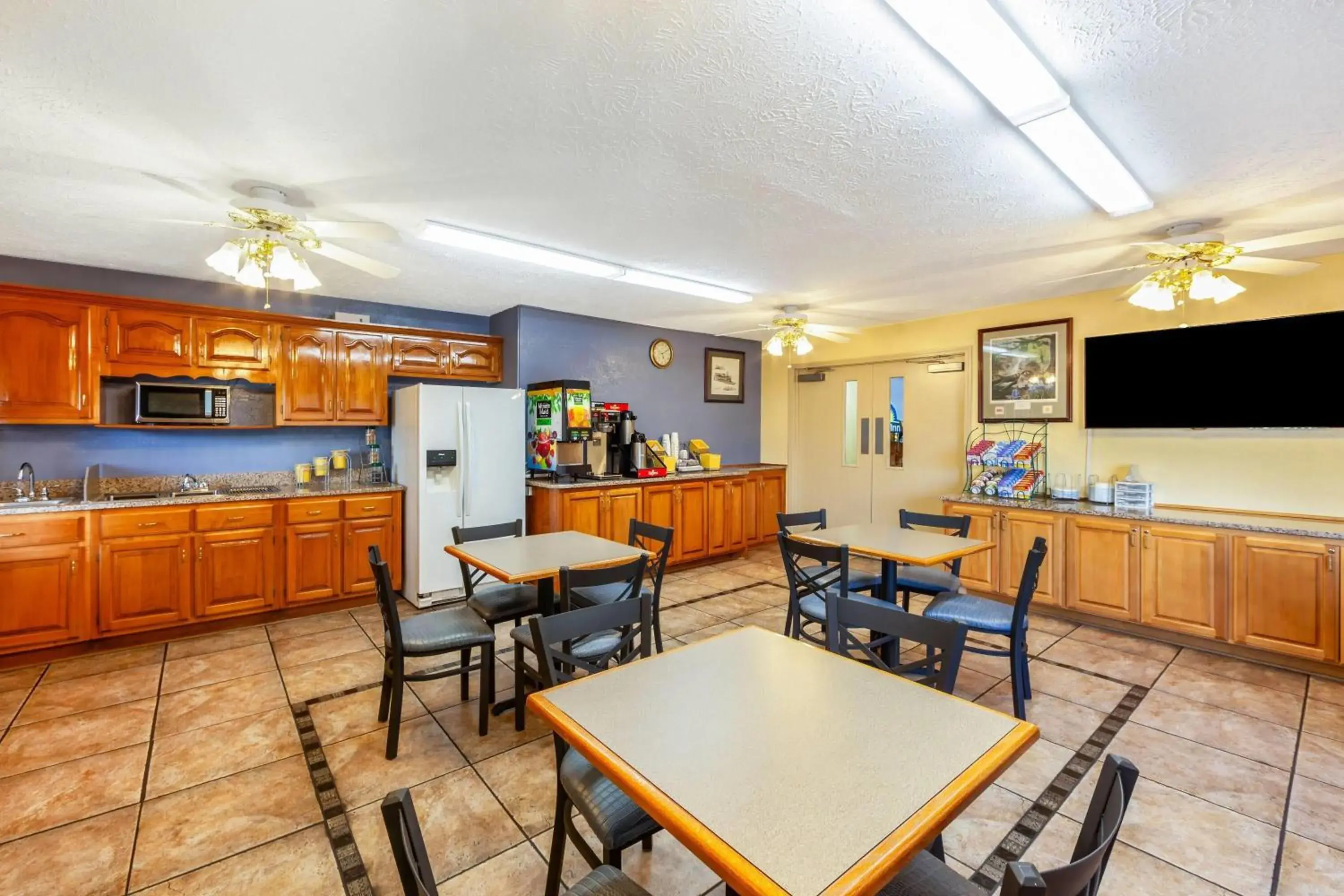 Restaurant/places to eat in Days Inn by Wyndham Lexington Restaurant/places to eat in Days Inn by Wyndham Lexington