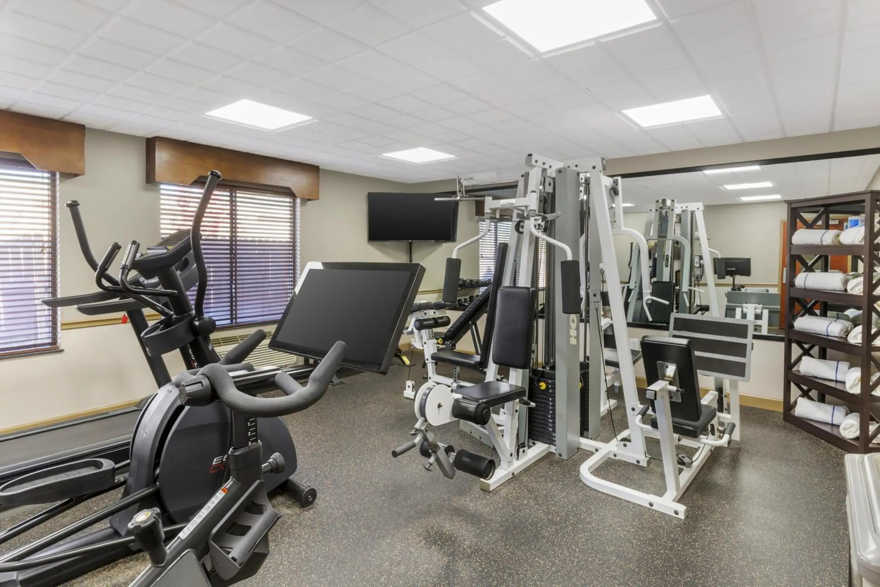 Fitness centre/facilities in Best Western Plus Suites Greenville Fitness centre/facilities in Best Western Plus Suites Greenville